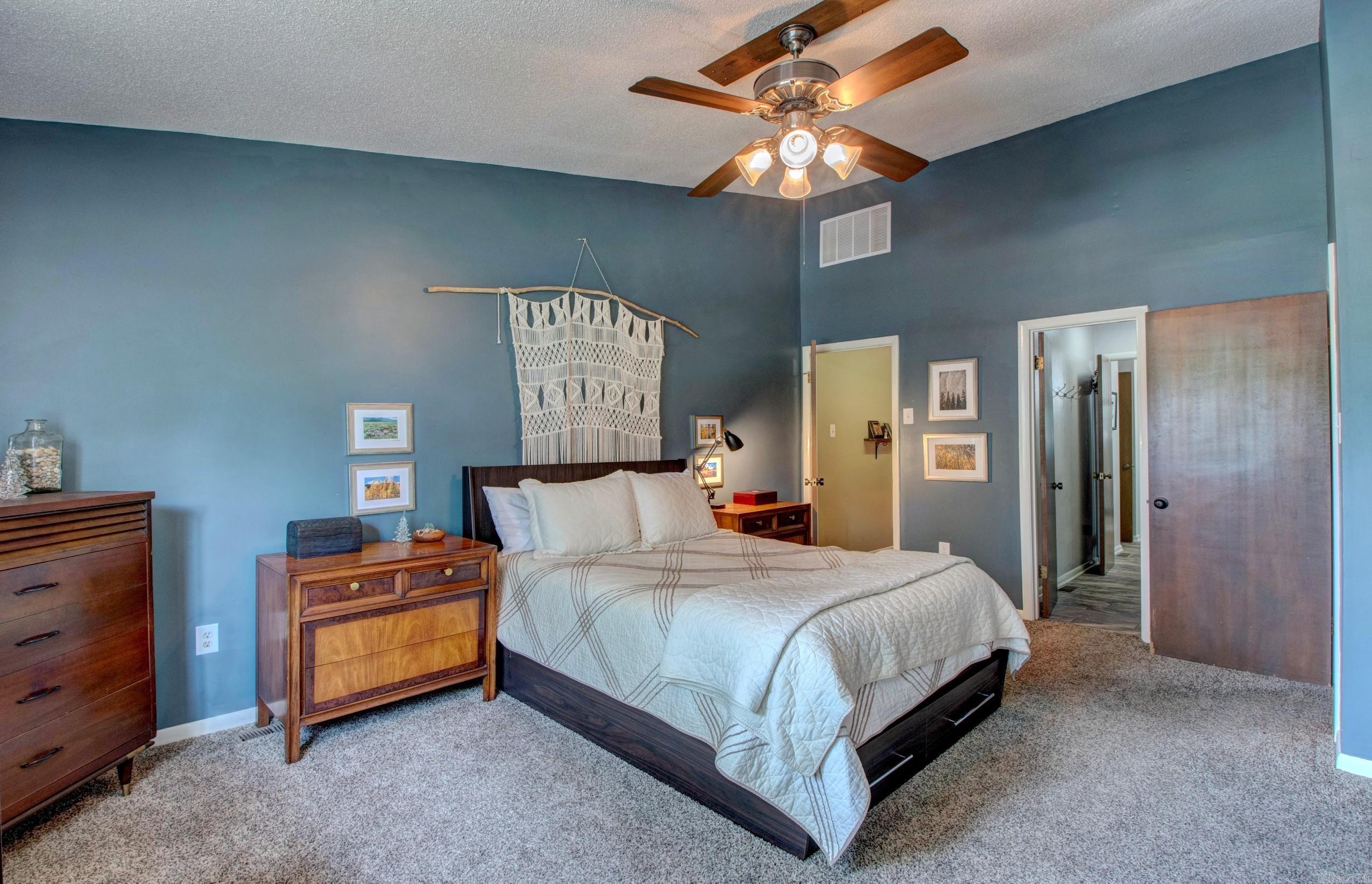 460 Grandview  Conway, AR