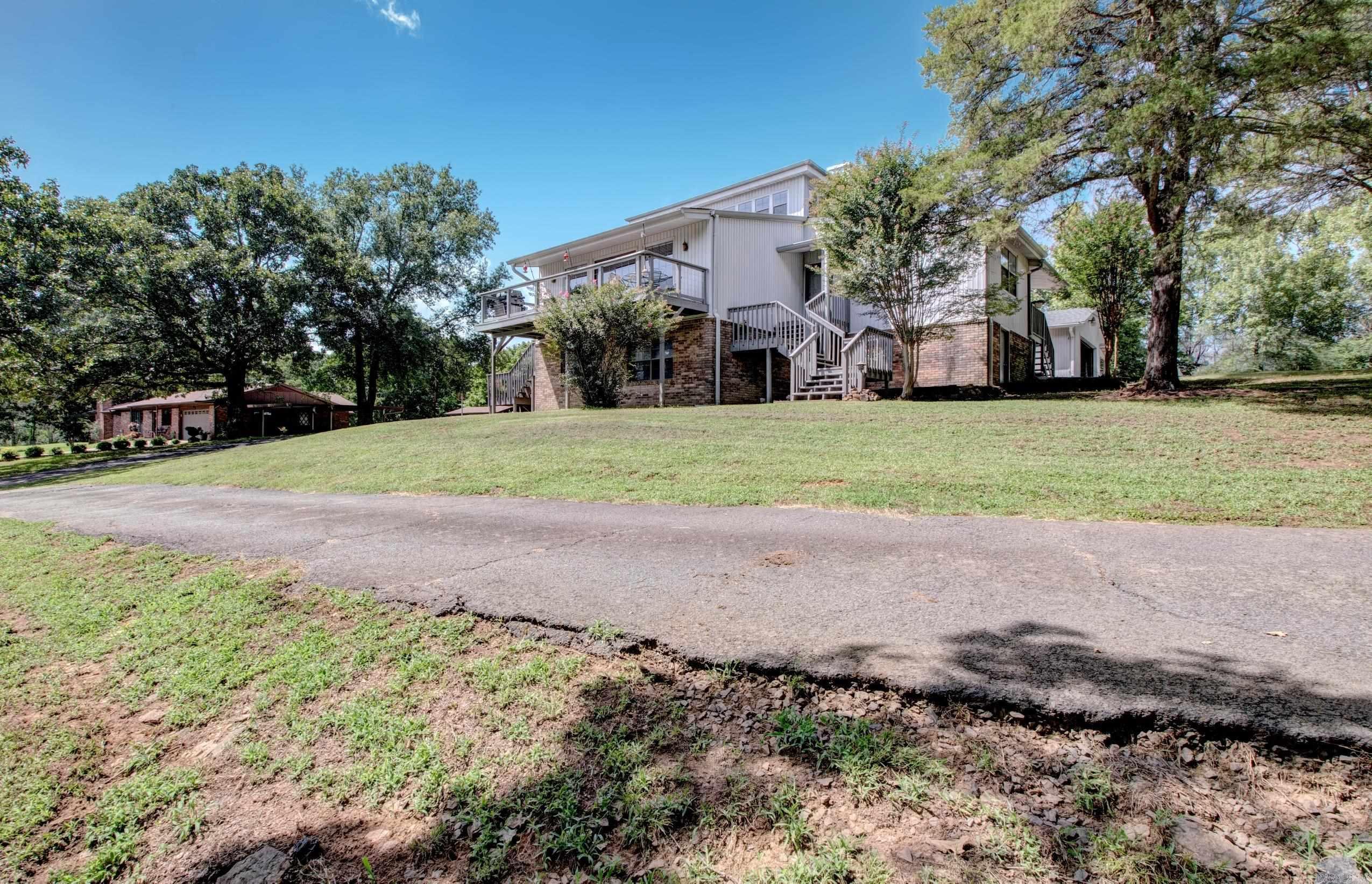 460 Grandview  Conway, AR