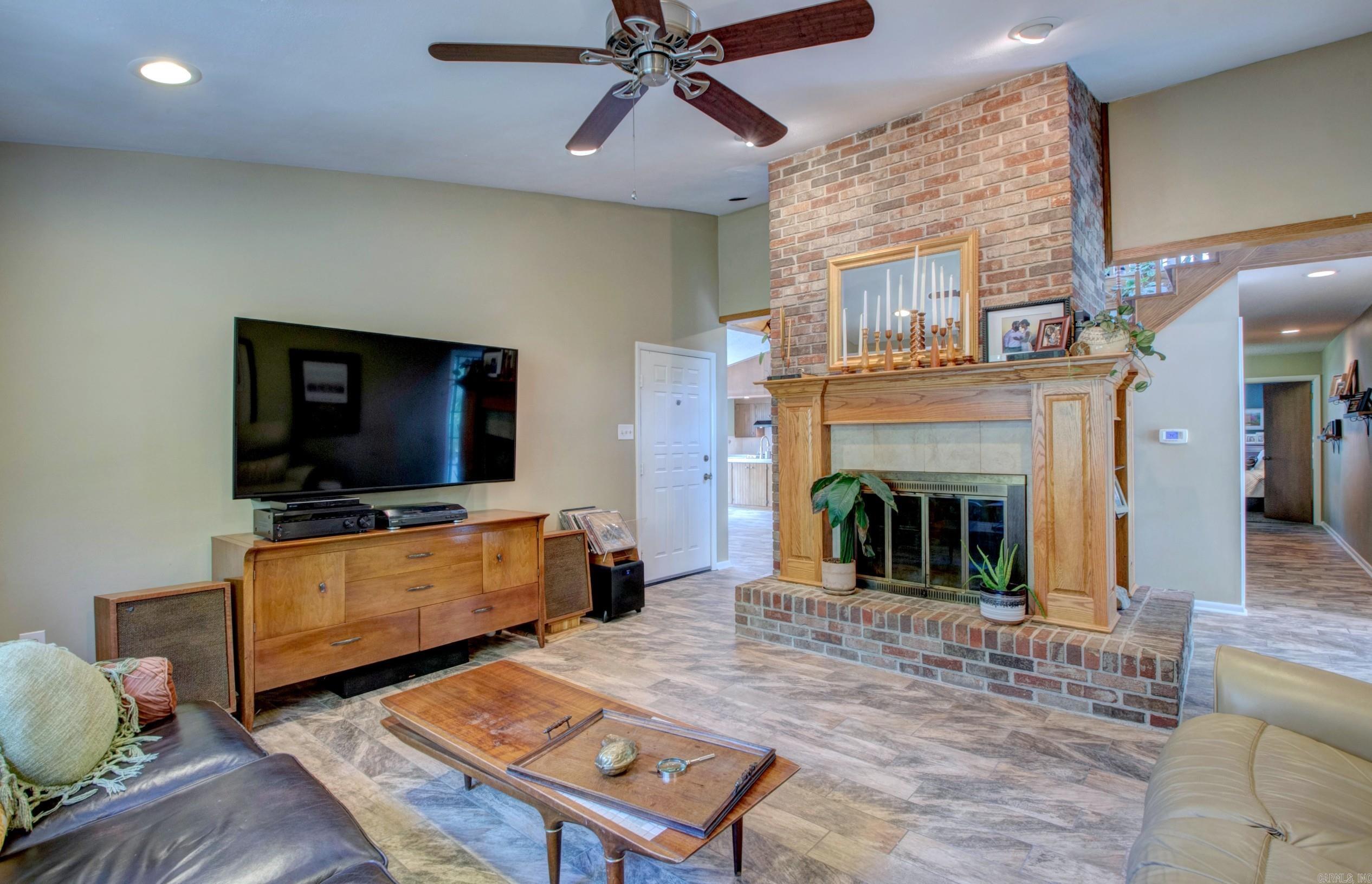 460 Grandview  Conway, AR