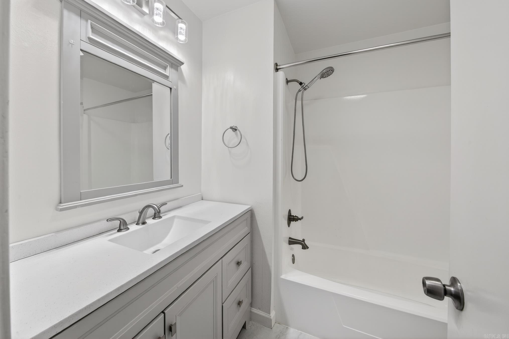 214 Pin Oak  Cabot, AR