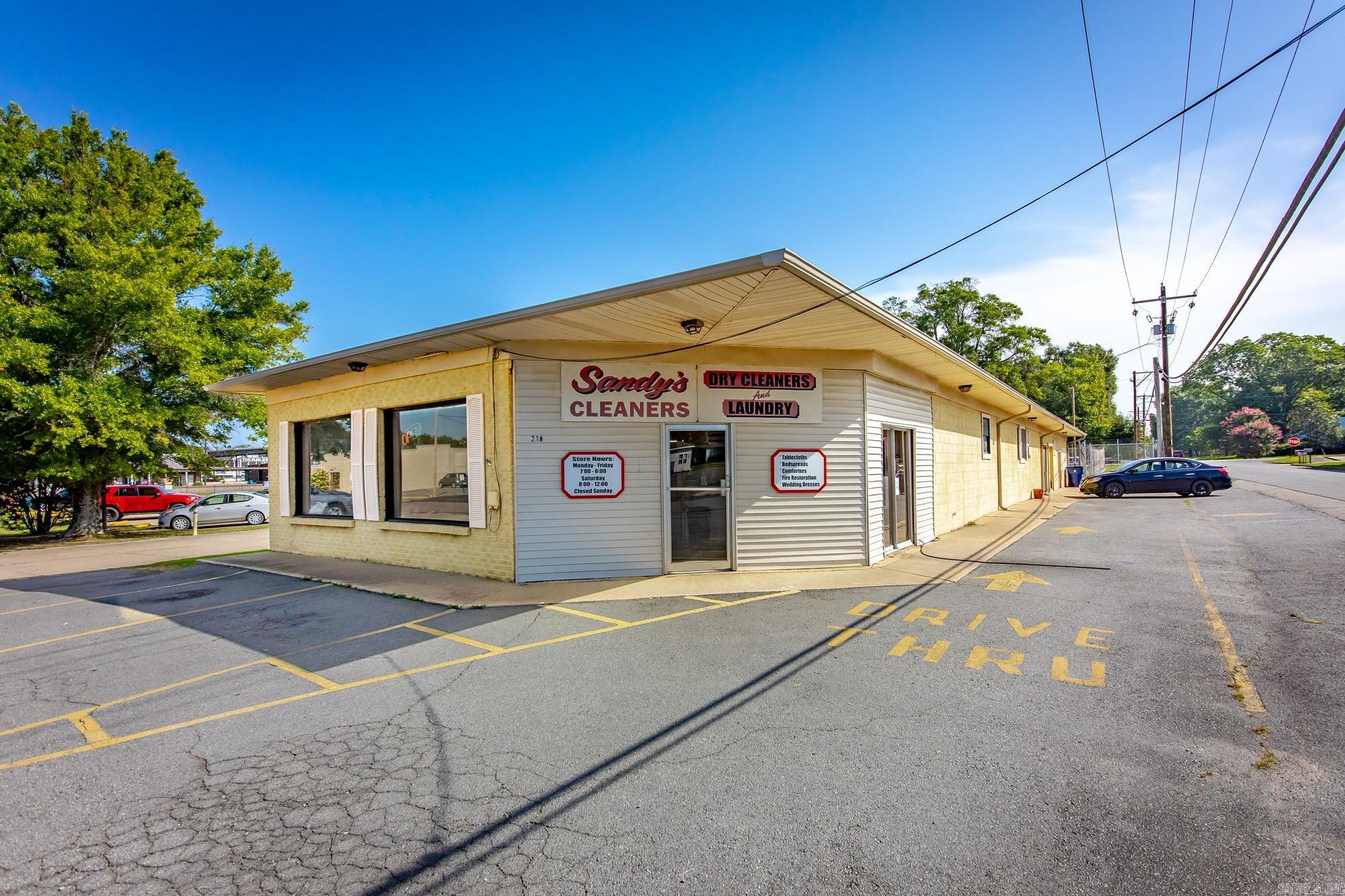 218 E Main  Cabot, AR