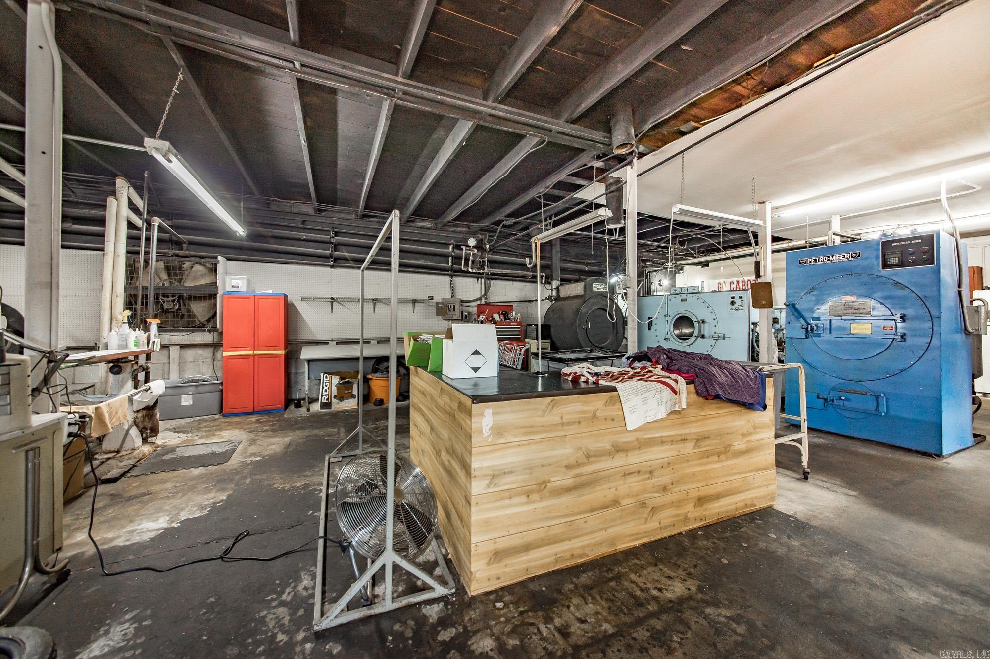 218 E Main  Cabot, AR