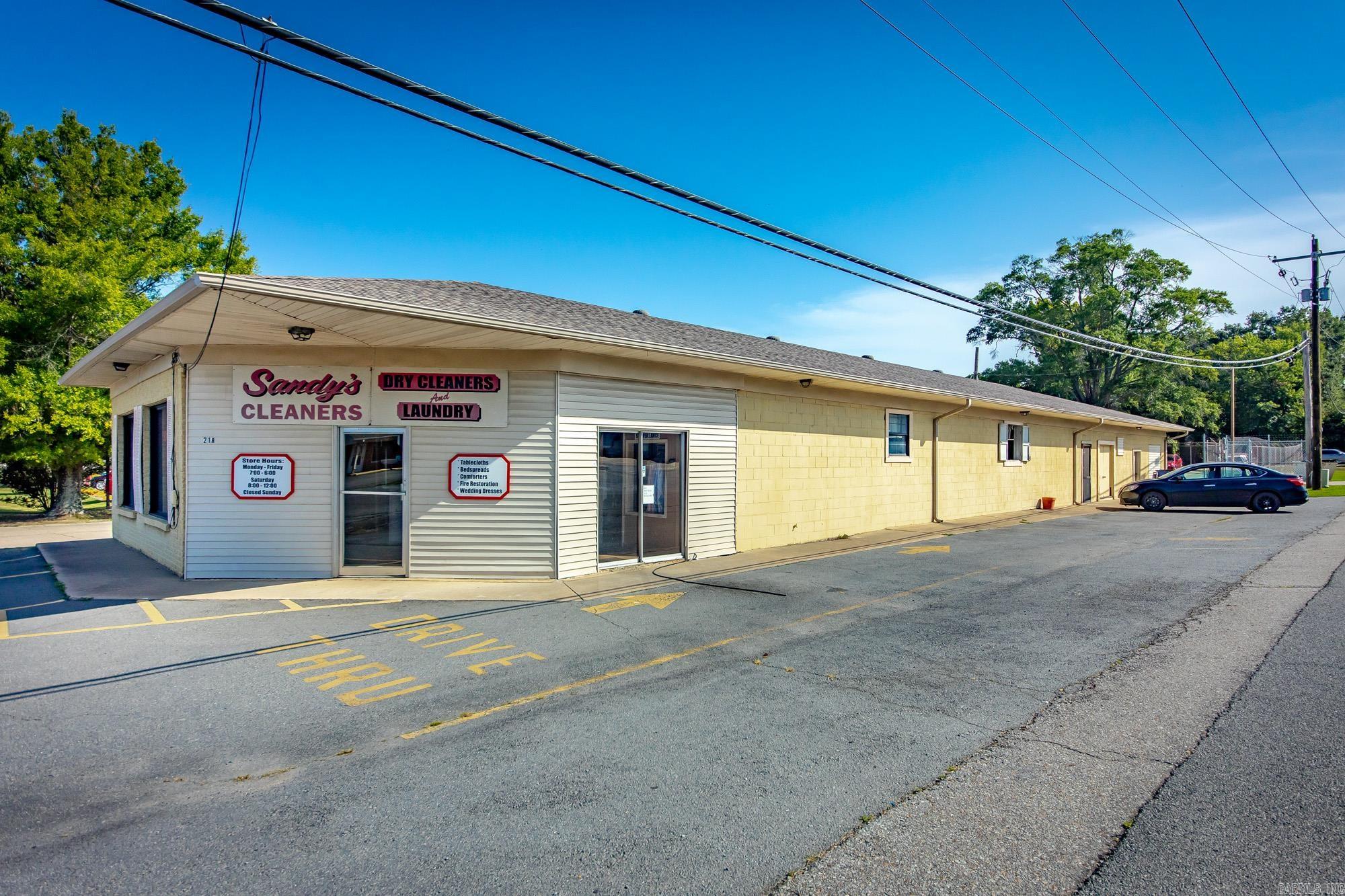 218 E Main  Cabot, AR
