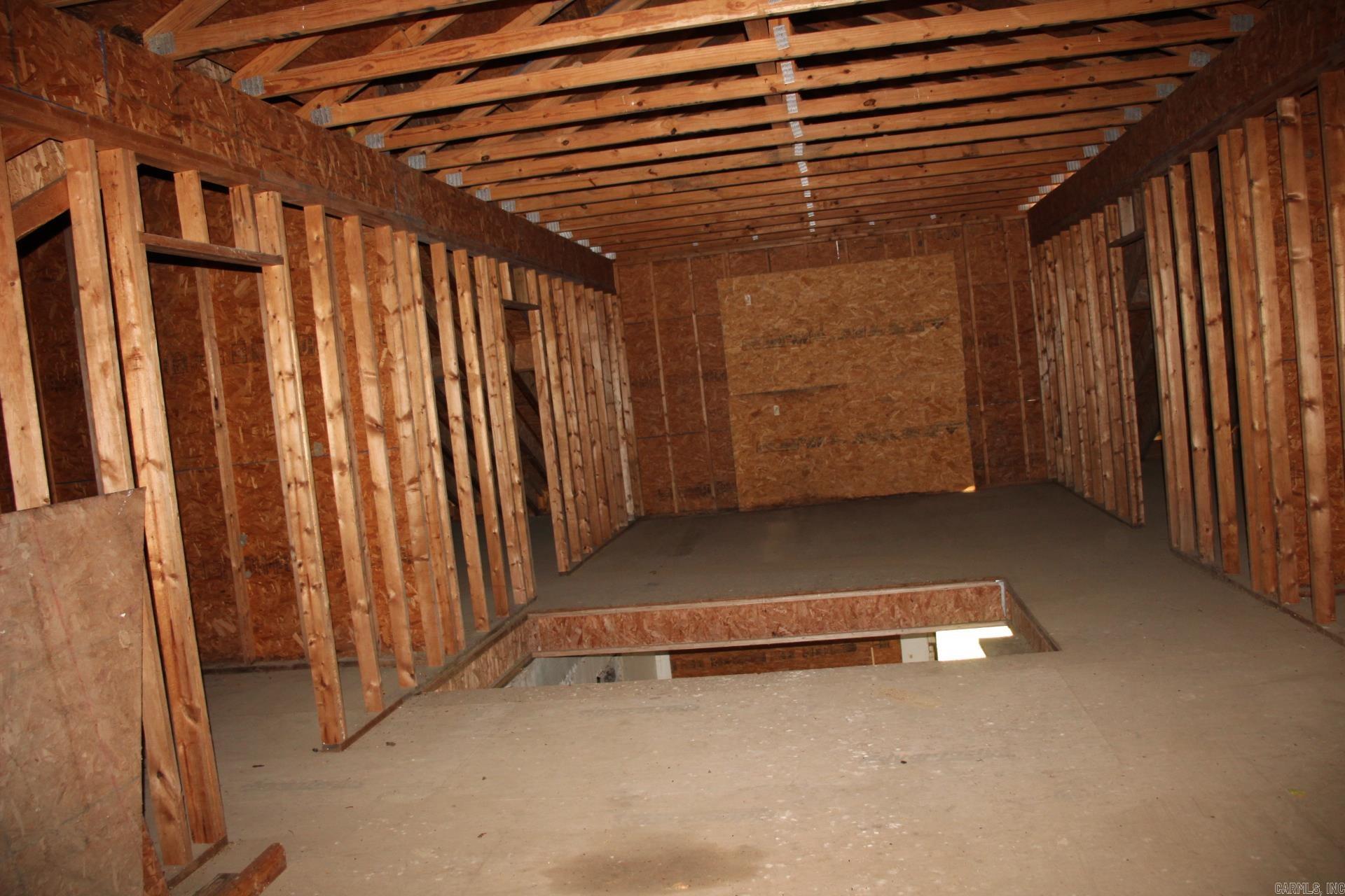 315 W 4th  Yellville, AR