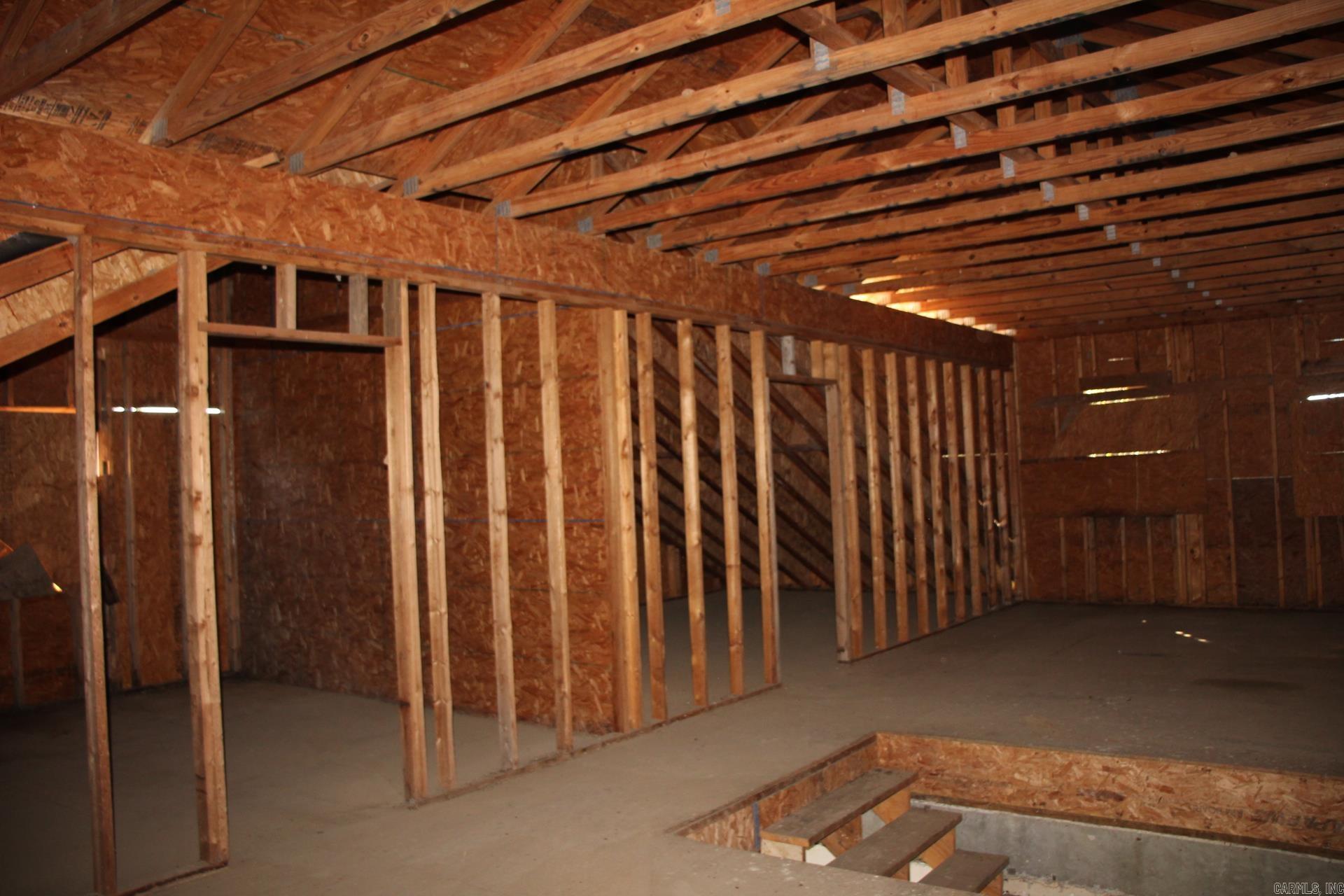 315 W 4th  Yellville, AR