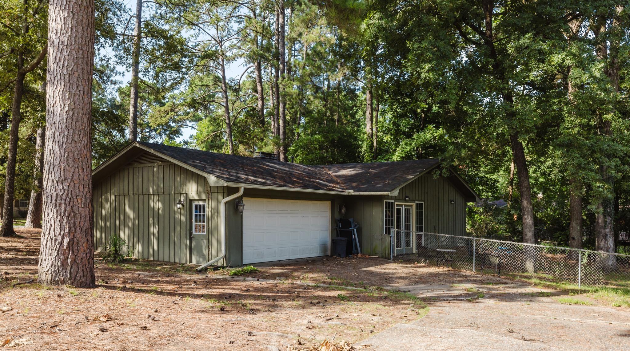624 Woodland  Benton, AR