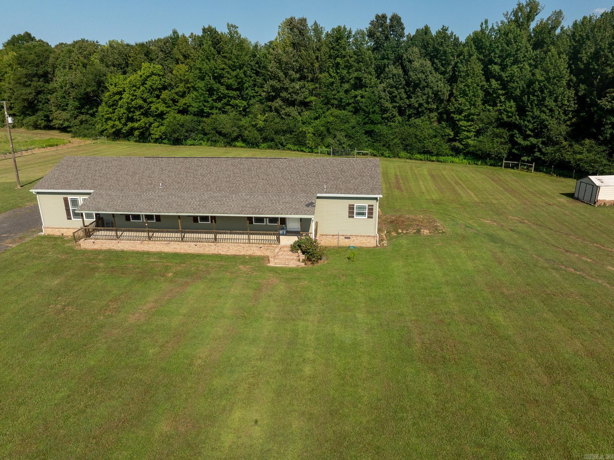 242 Arthur Kirk Rd.  Beebe, AR