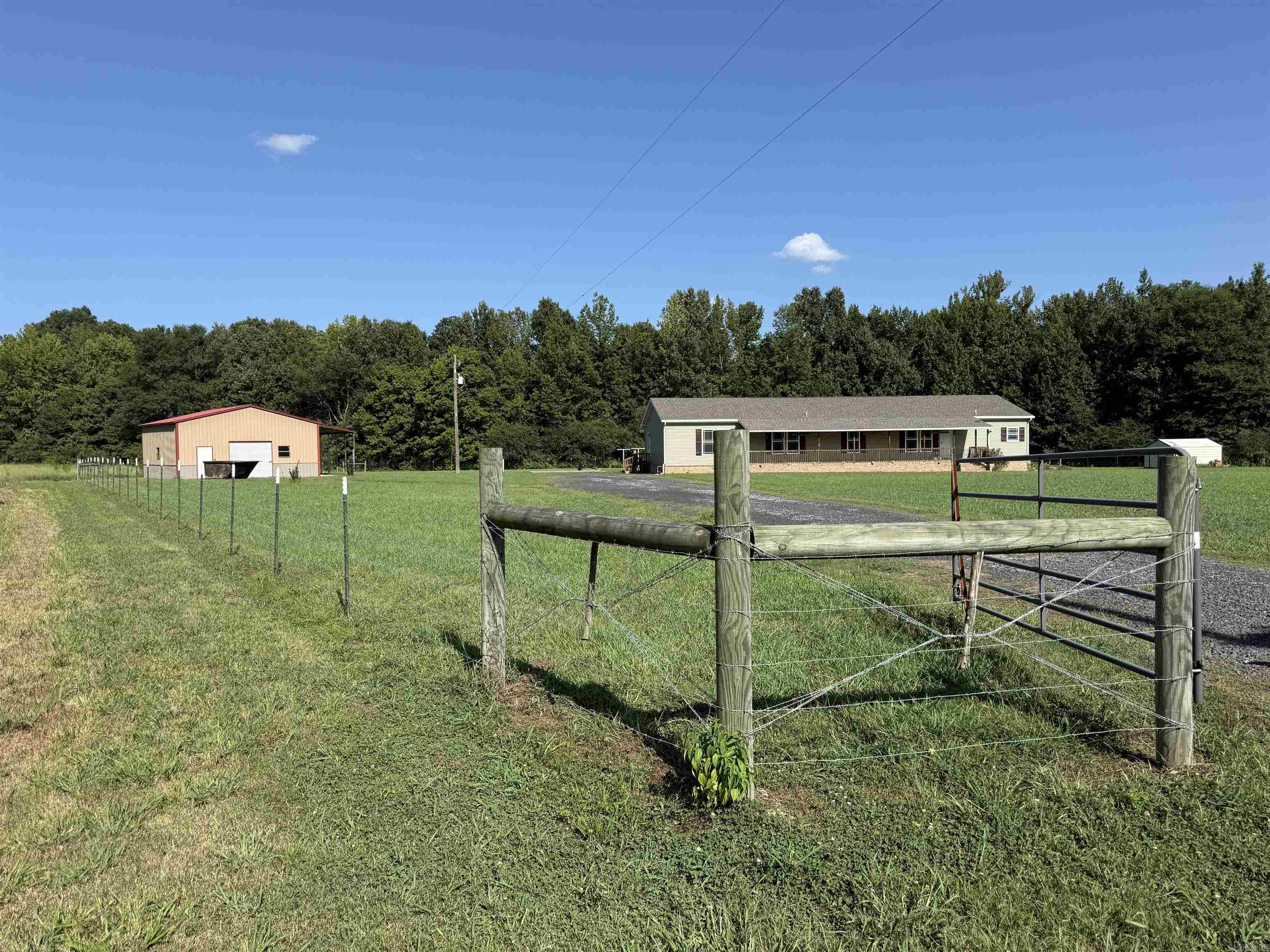242 Arthur Kirk Rd.  Beebe, AR