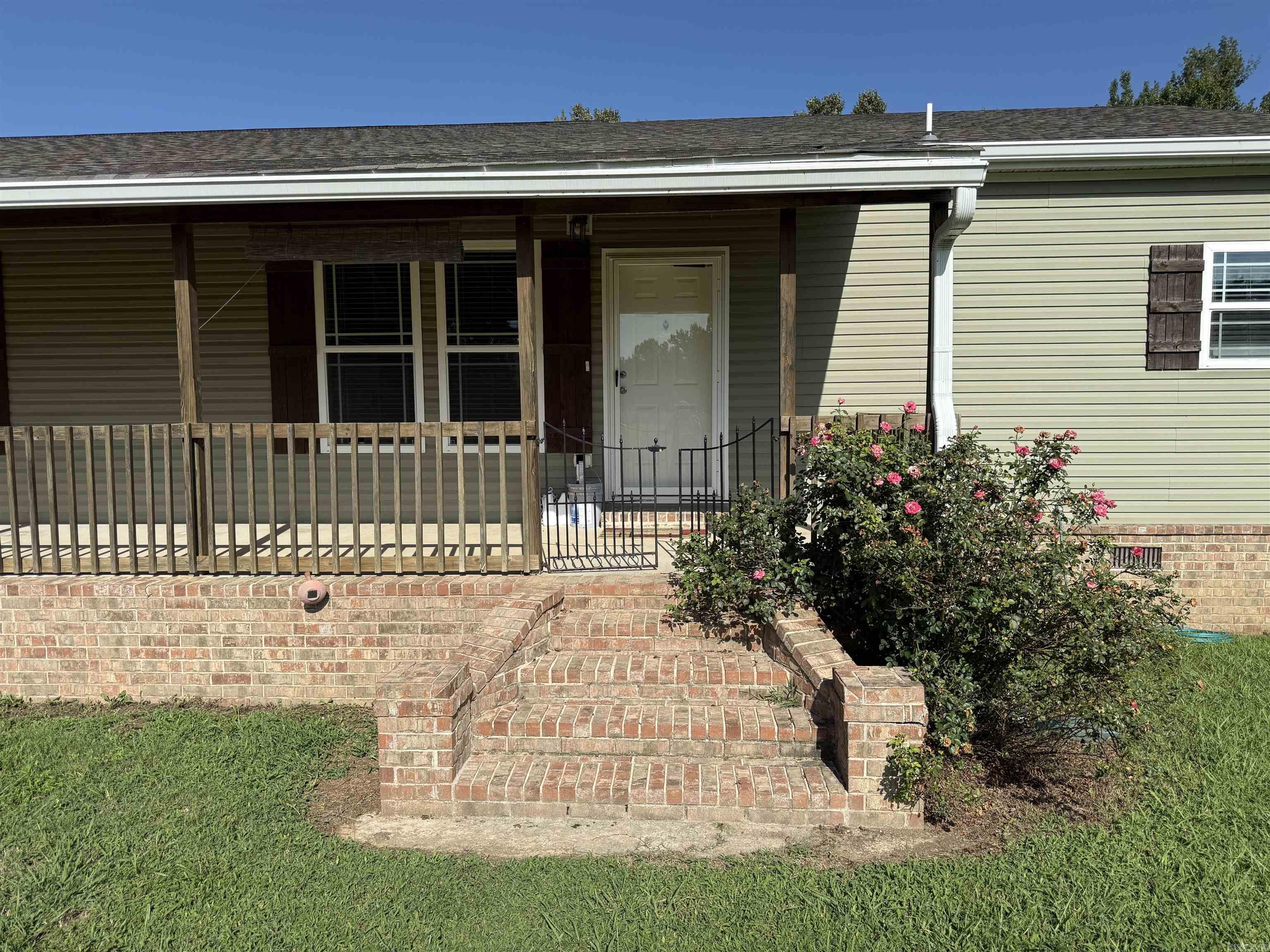 242 Arthur Kirk Rd.  Beebe, AR