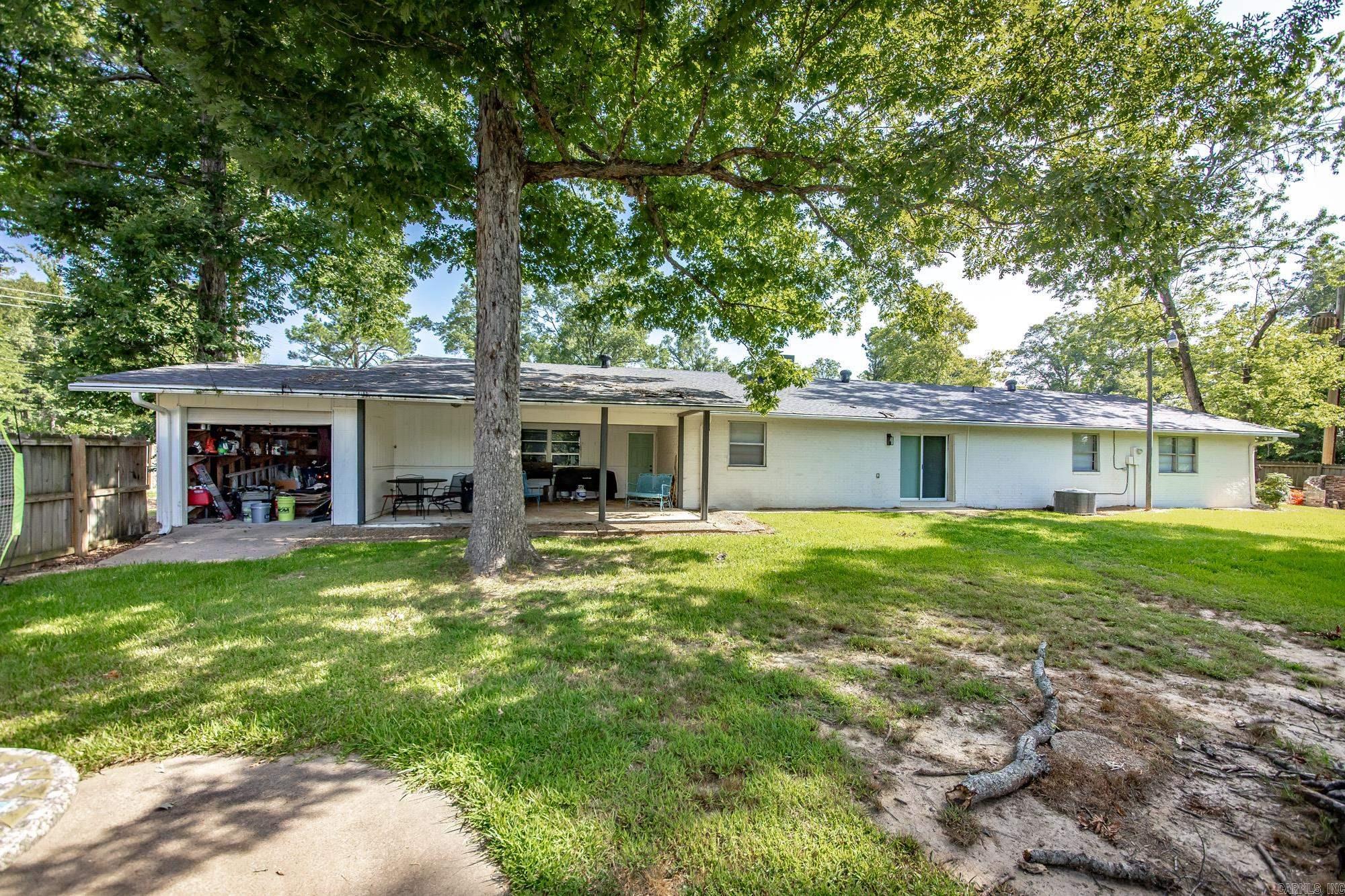 2112 Lancelot  Jacksonville, AR