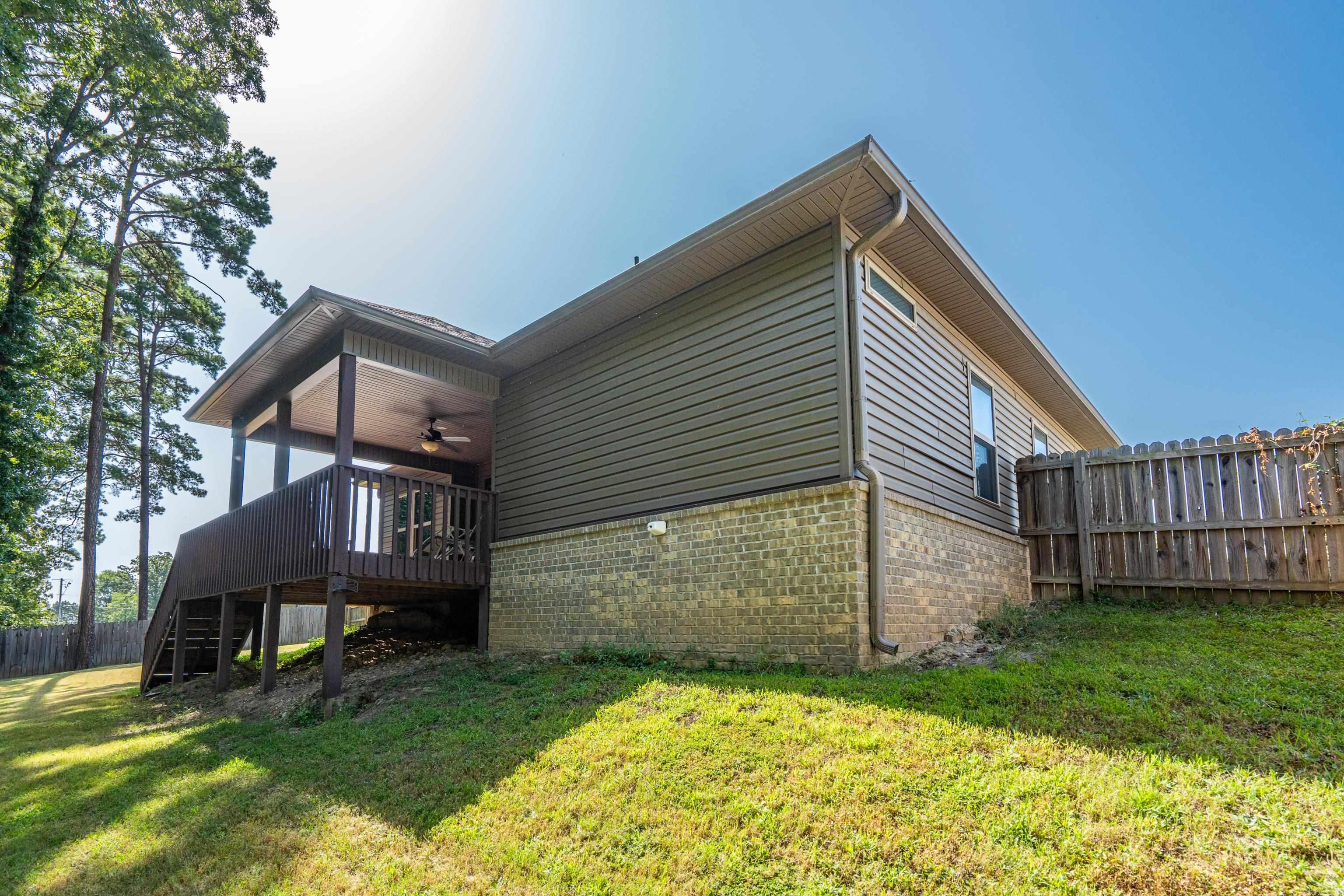 139 Eel  Hot Springs, AR