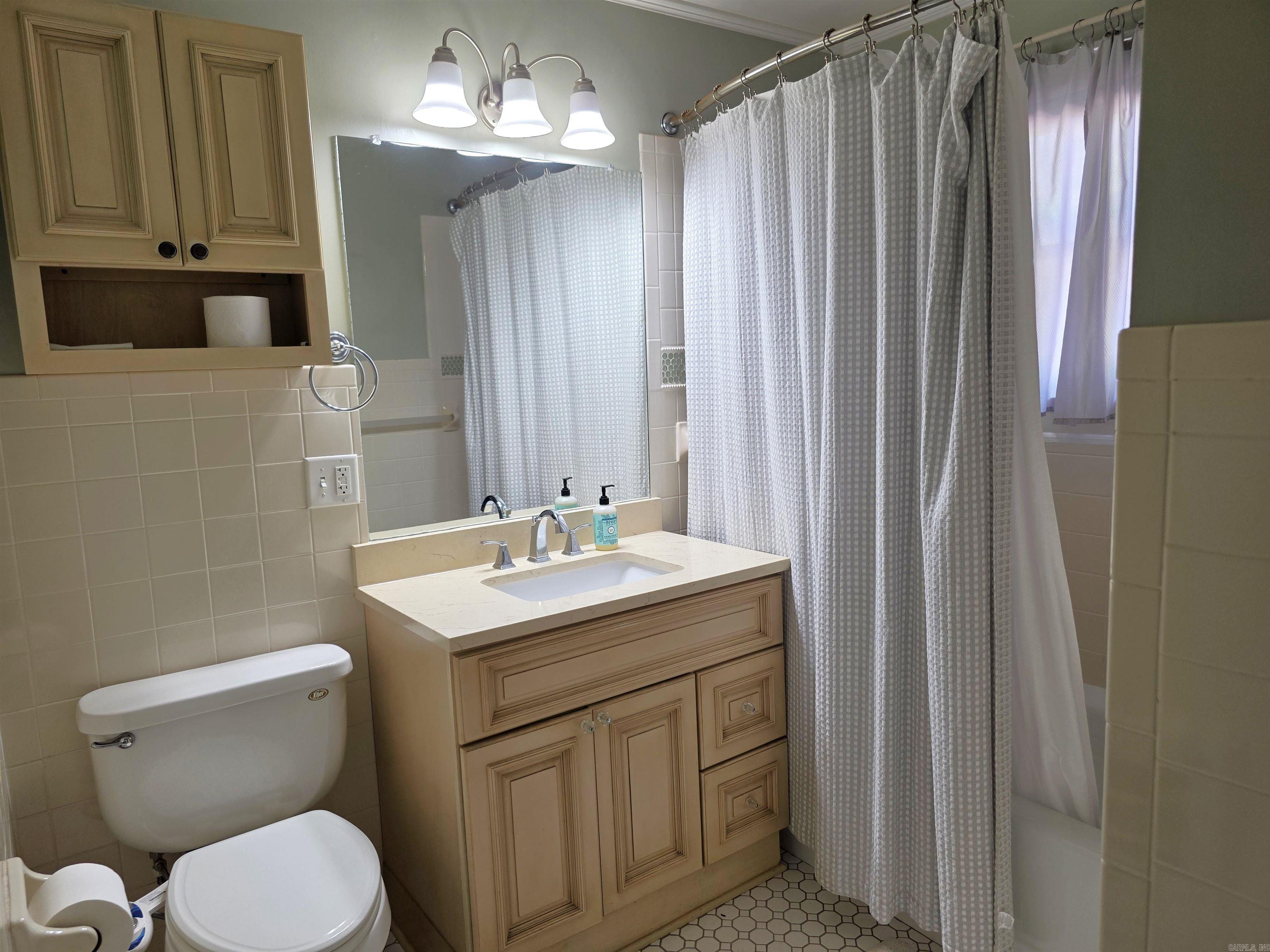 1006 Reine  Mena, AR