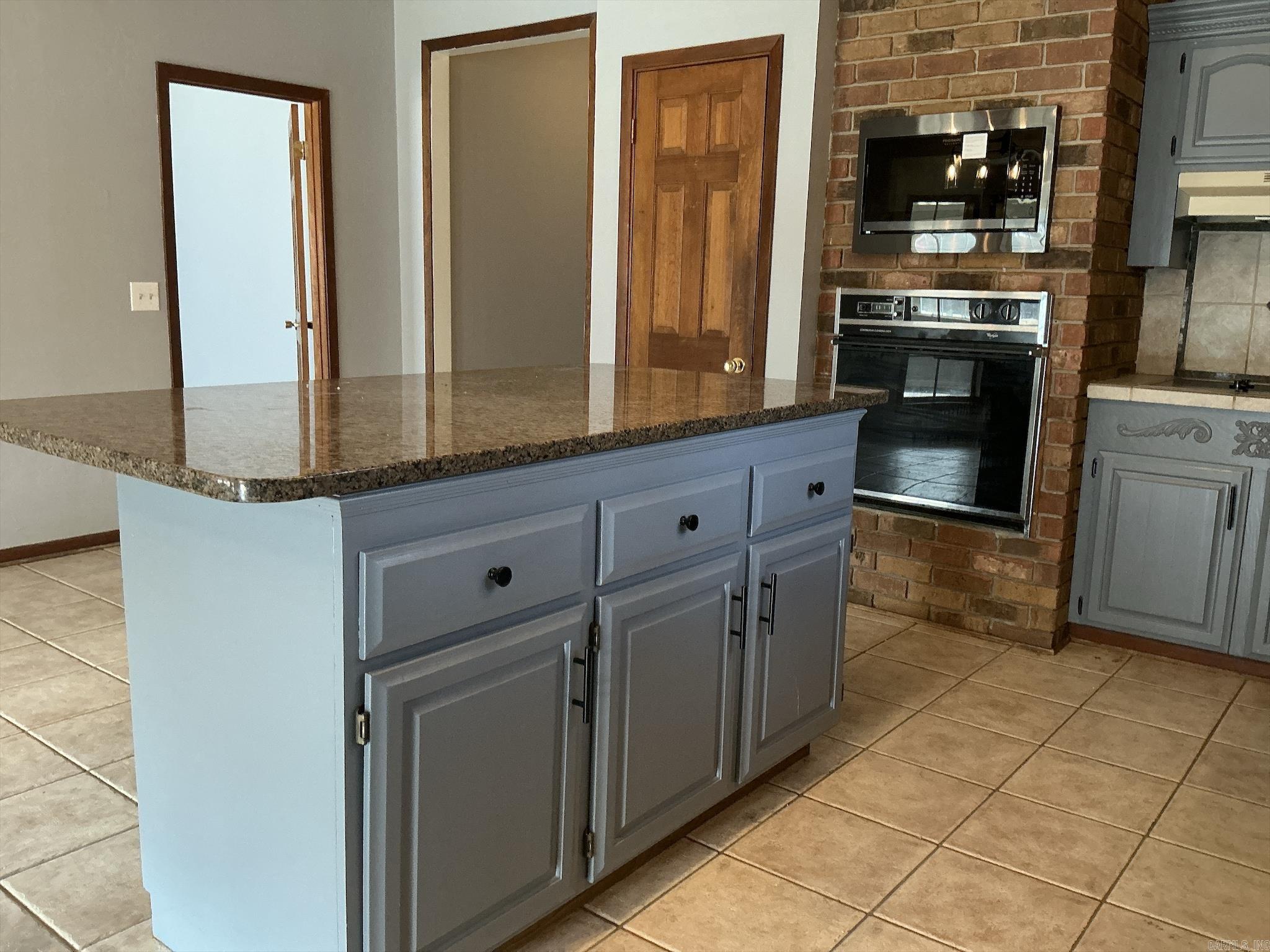 1015 ASH  Crossett, AR