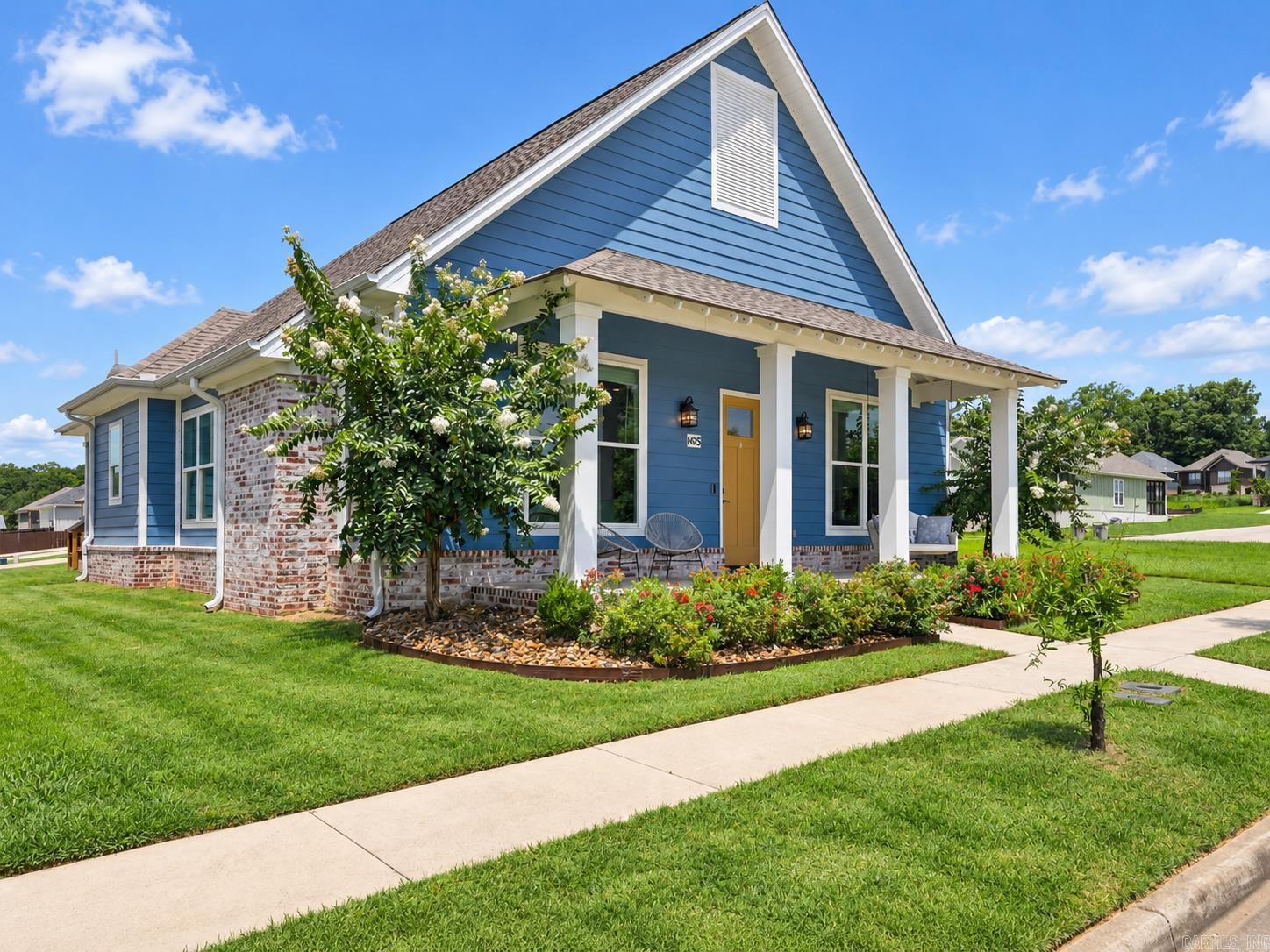 5 W Citron  Bryant, AR