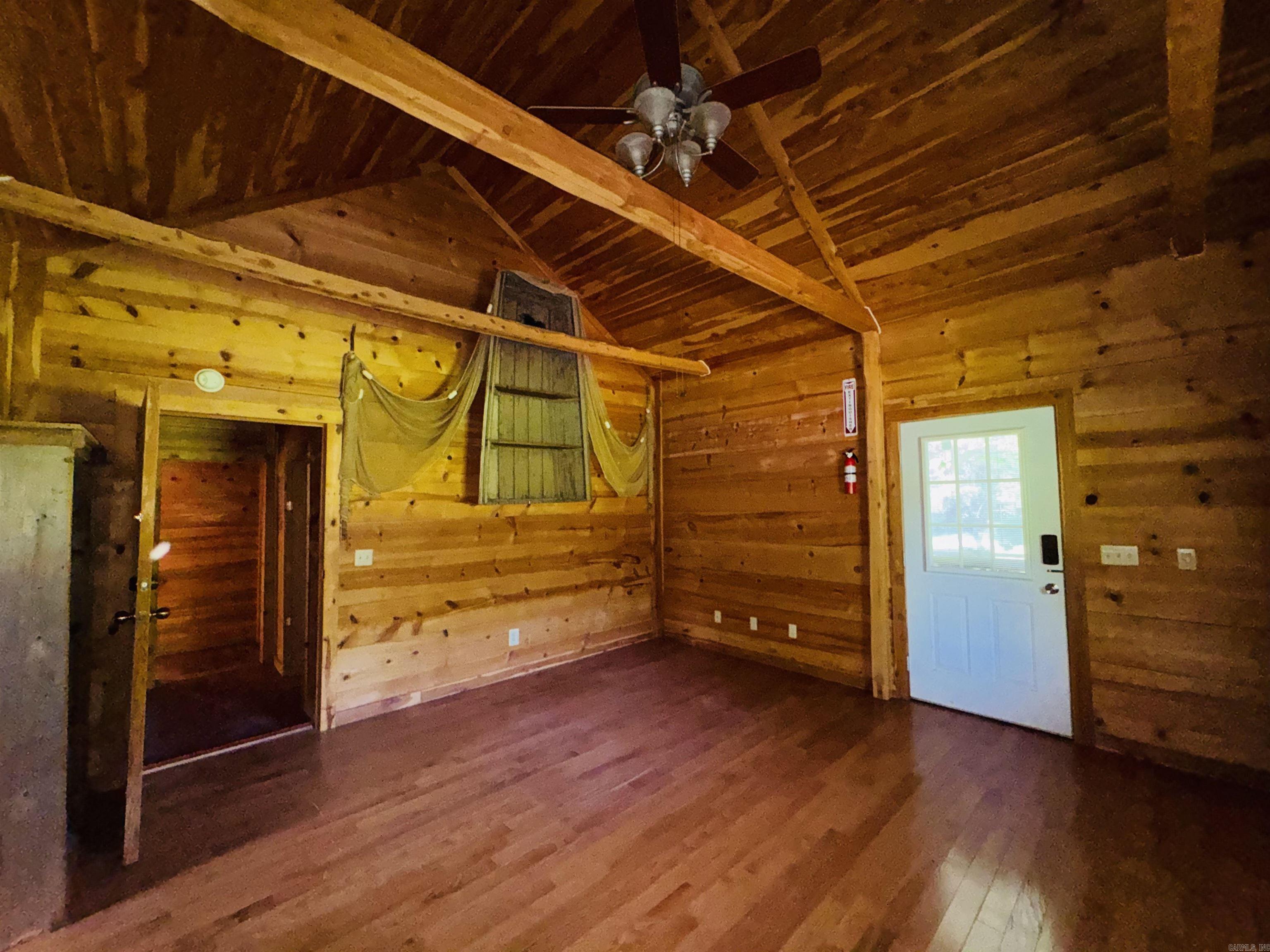 406 Cedar  Mountain View, AR