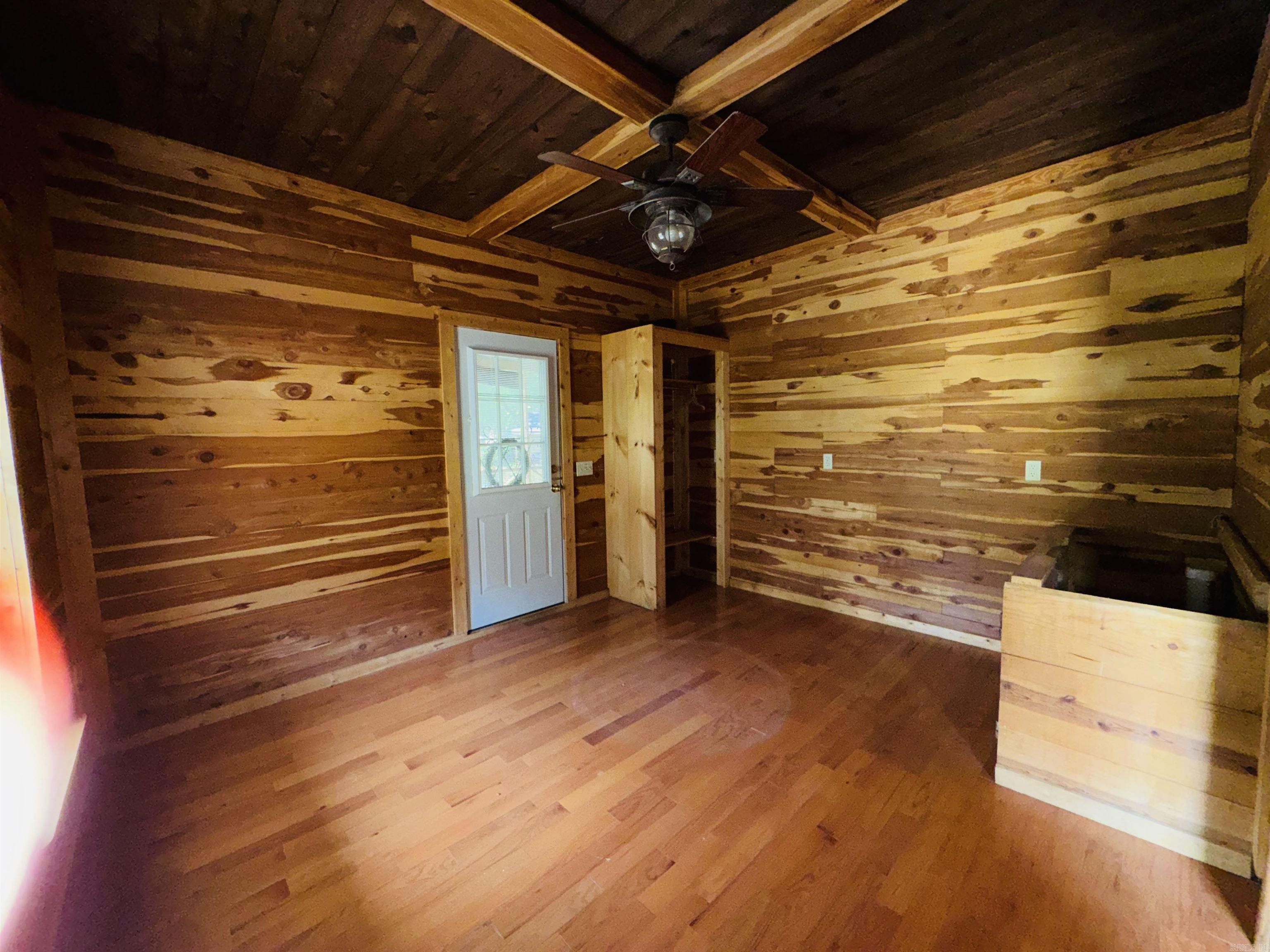 406 Cedar  Mountain View, AR