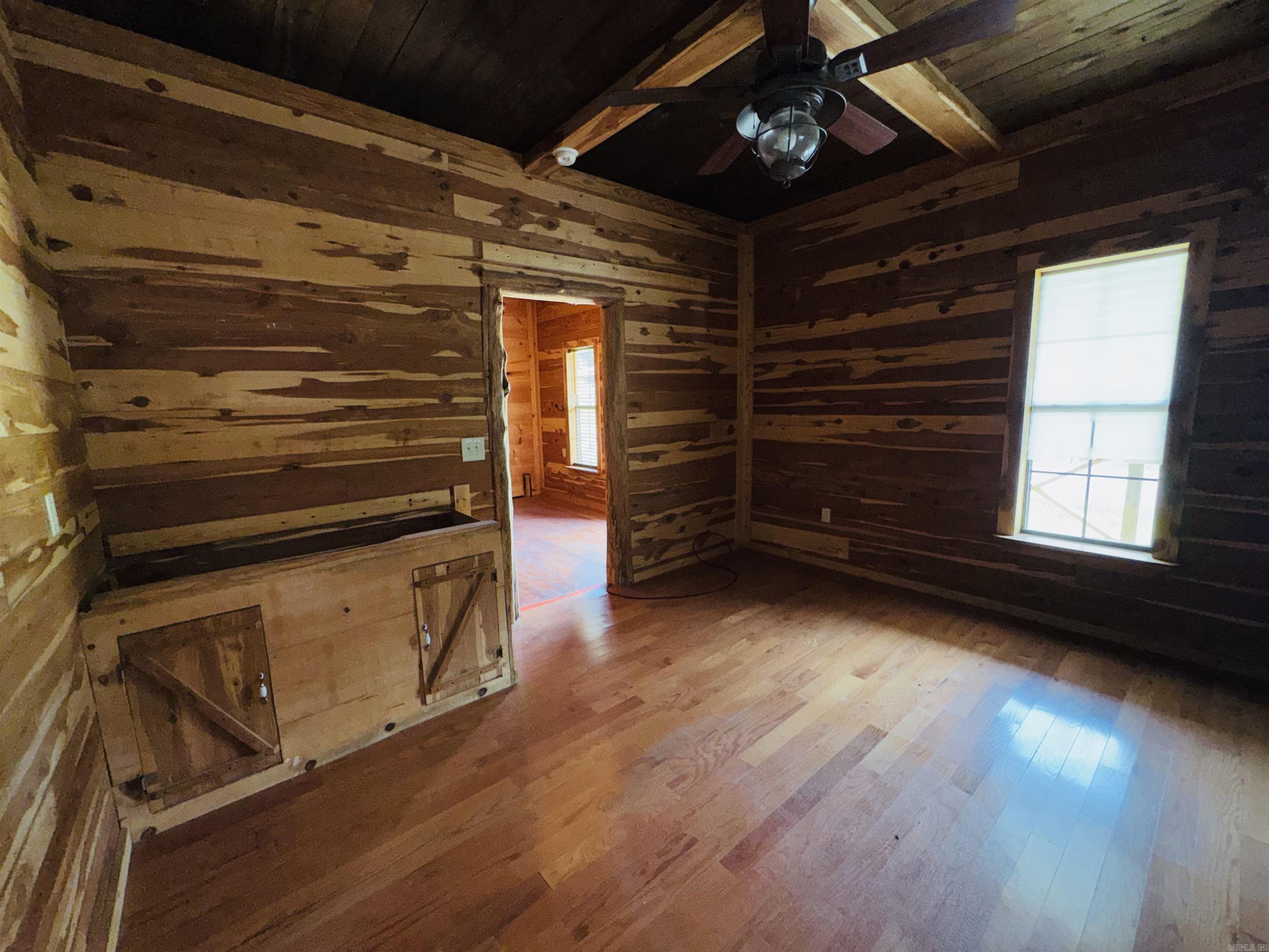 406 Cedar  Mountain View, AR