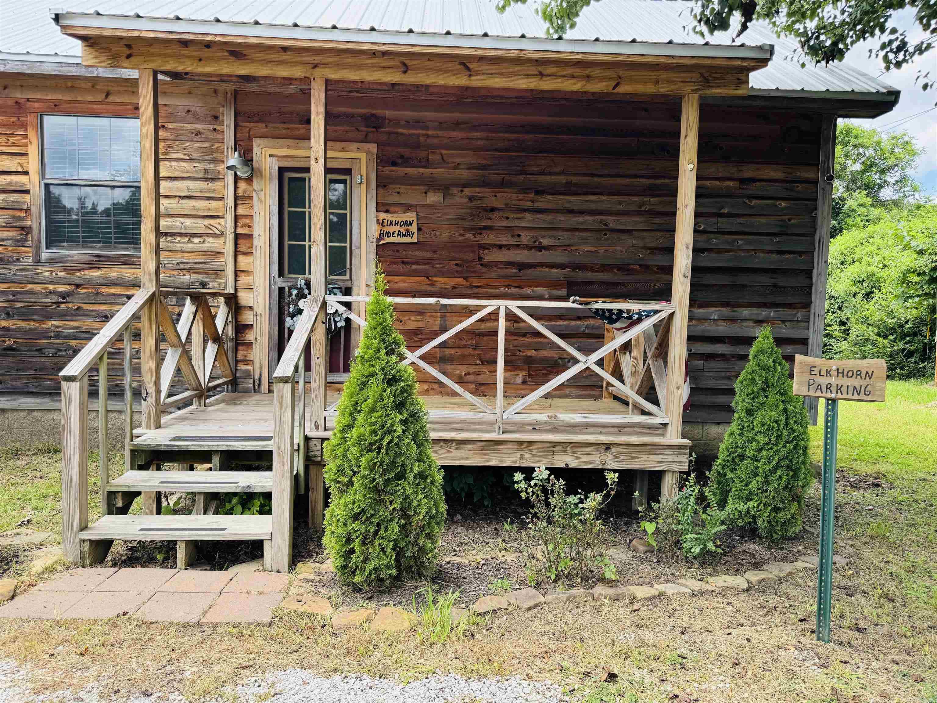406 Cedar  Mountain View, AR