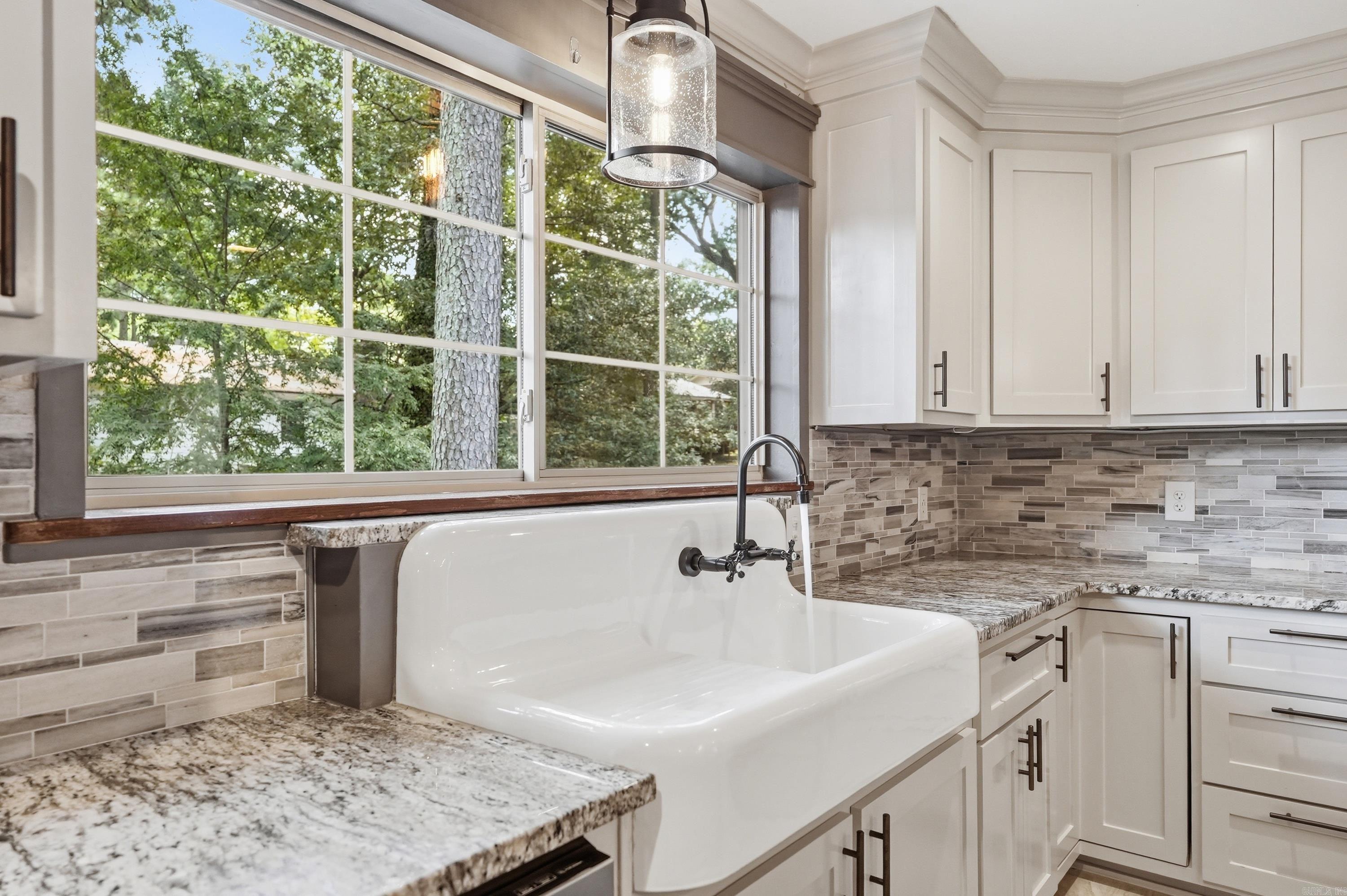 13013 Lemoncrest Lane  Little Rock, AR