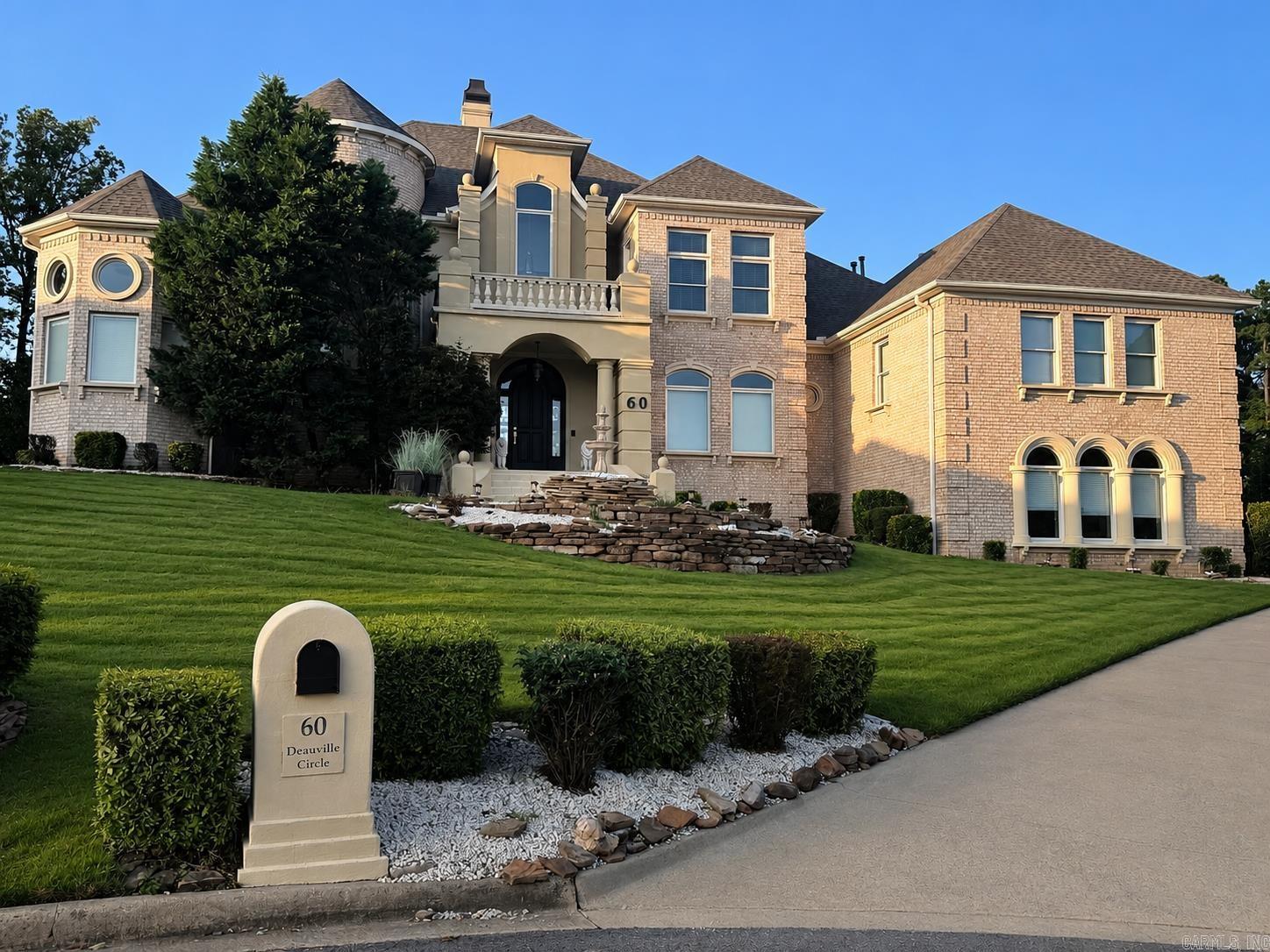 60 Deauville  Little Rock, AR