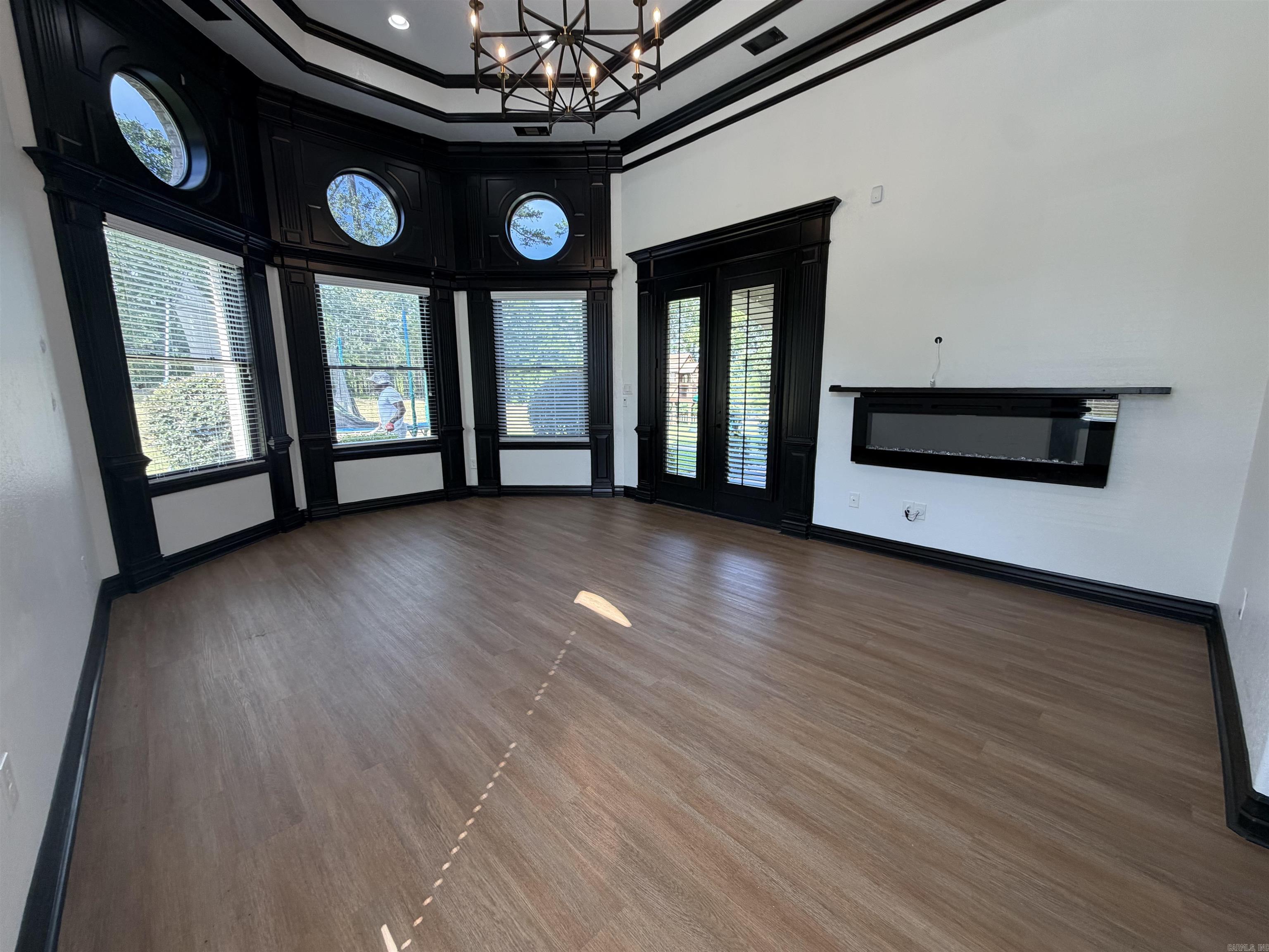 60 Deauville  Little Rock, AR
