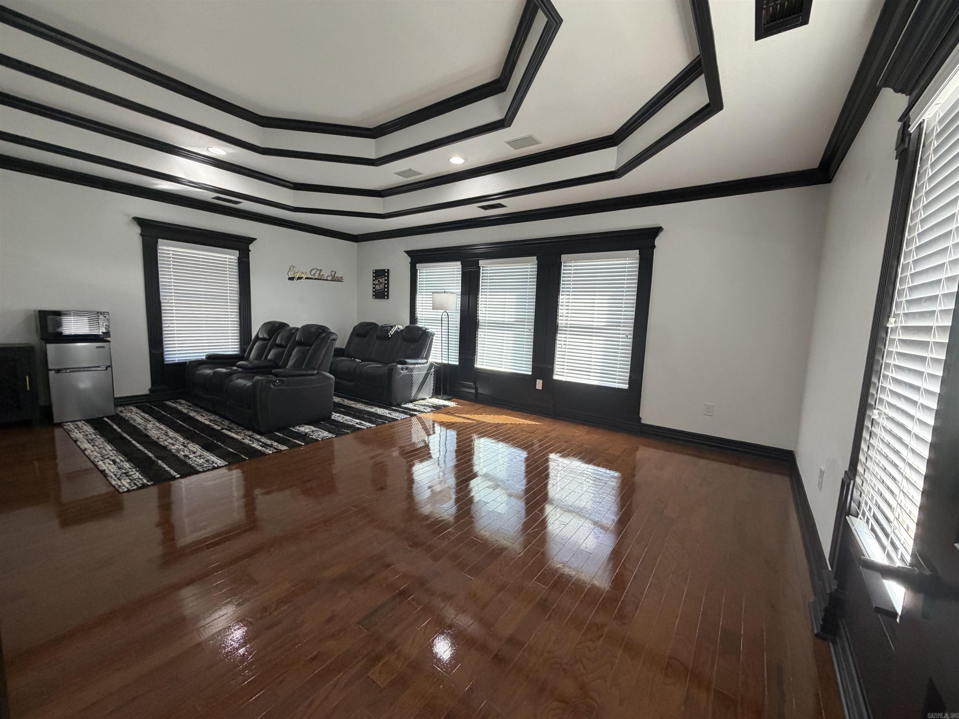 60 Deauville  Little Rock, AR
