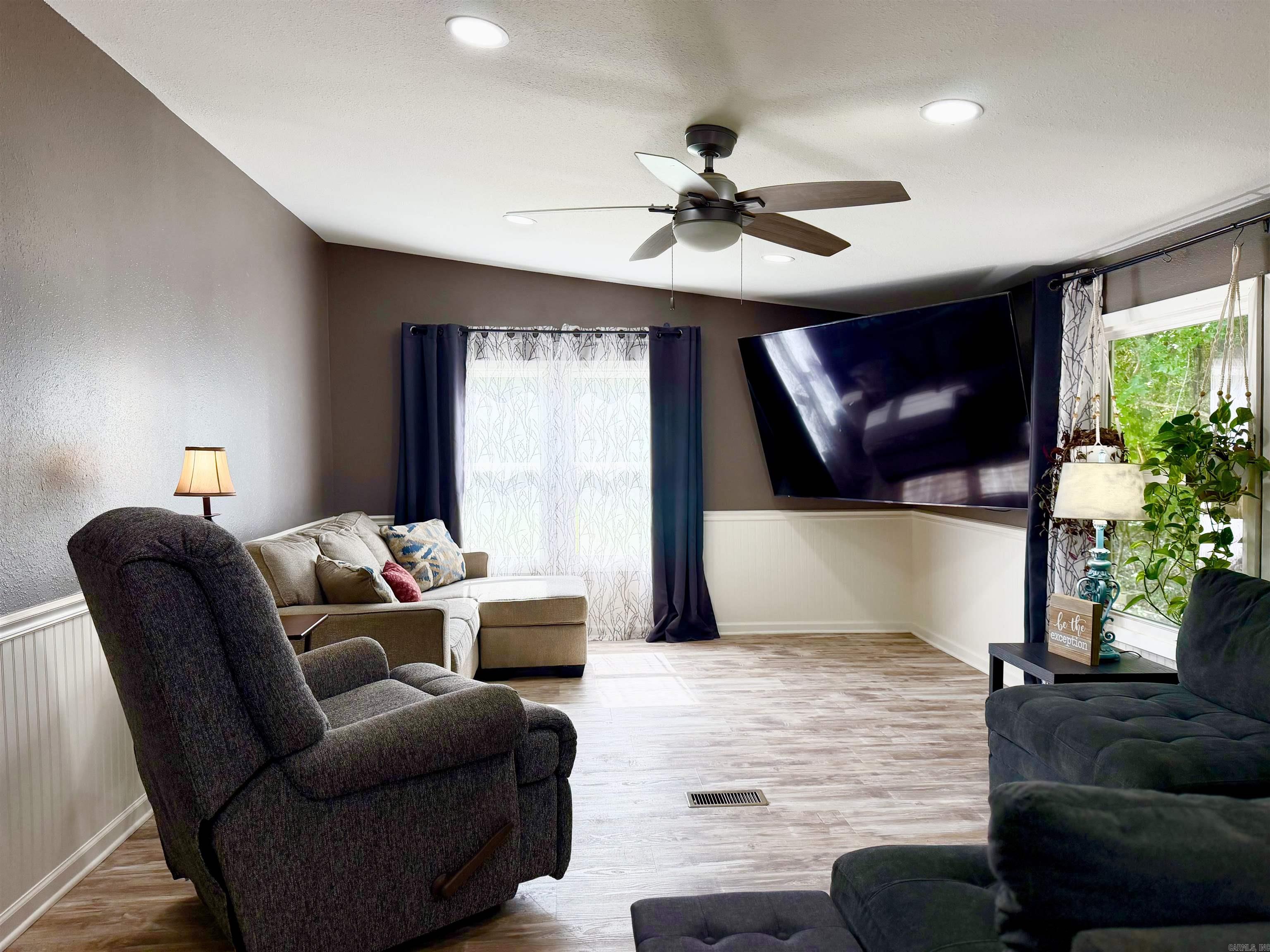 2358 Thunderbird  Traskwood, AR