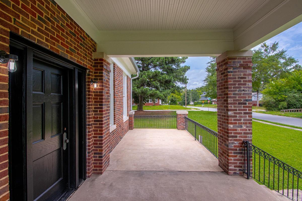2200 Wolfe  Little Rock, AR