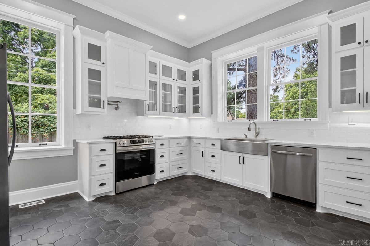 2200 Wolfe  Little Rock, AR