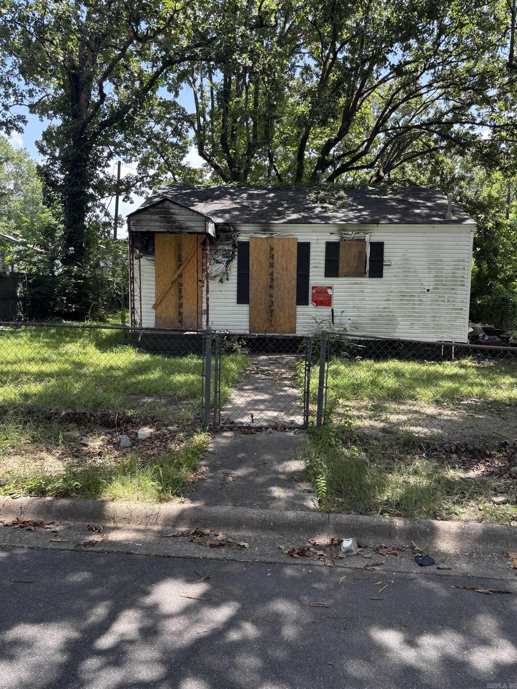 2807 Madison  Little Rock, AR