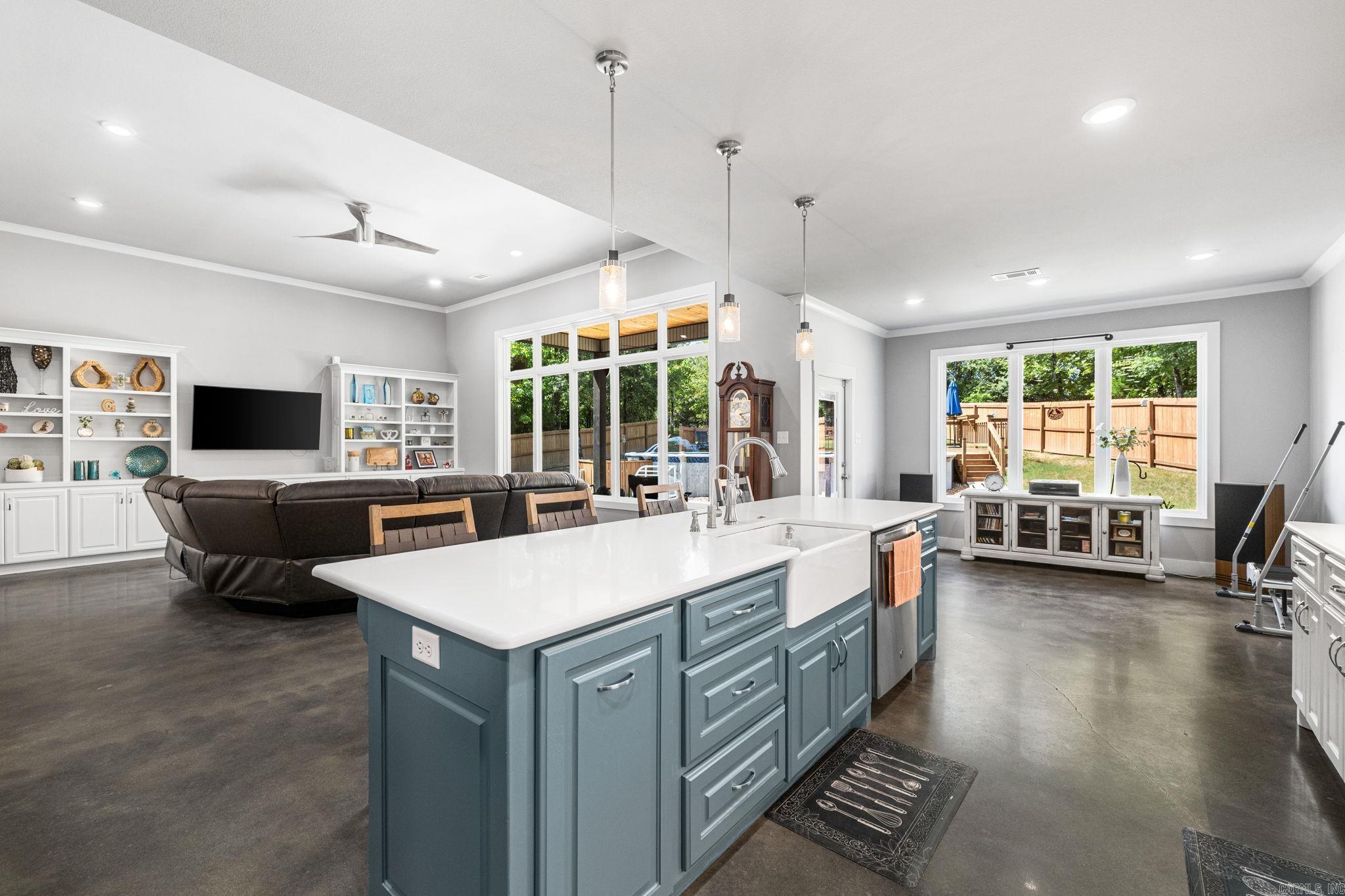 8706 Bobcat  Sherwood, AR