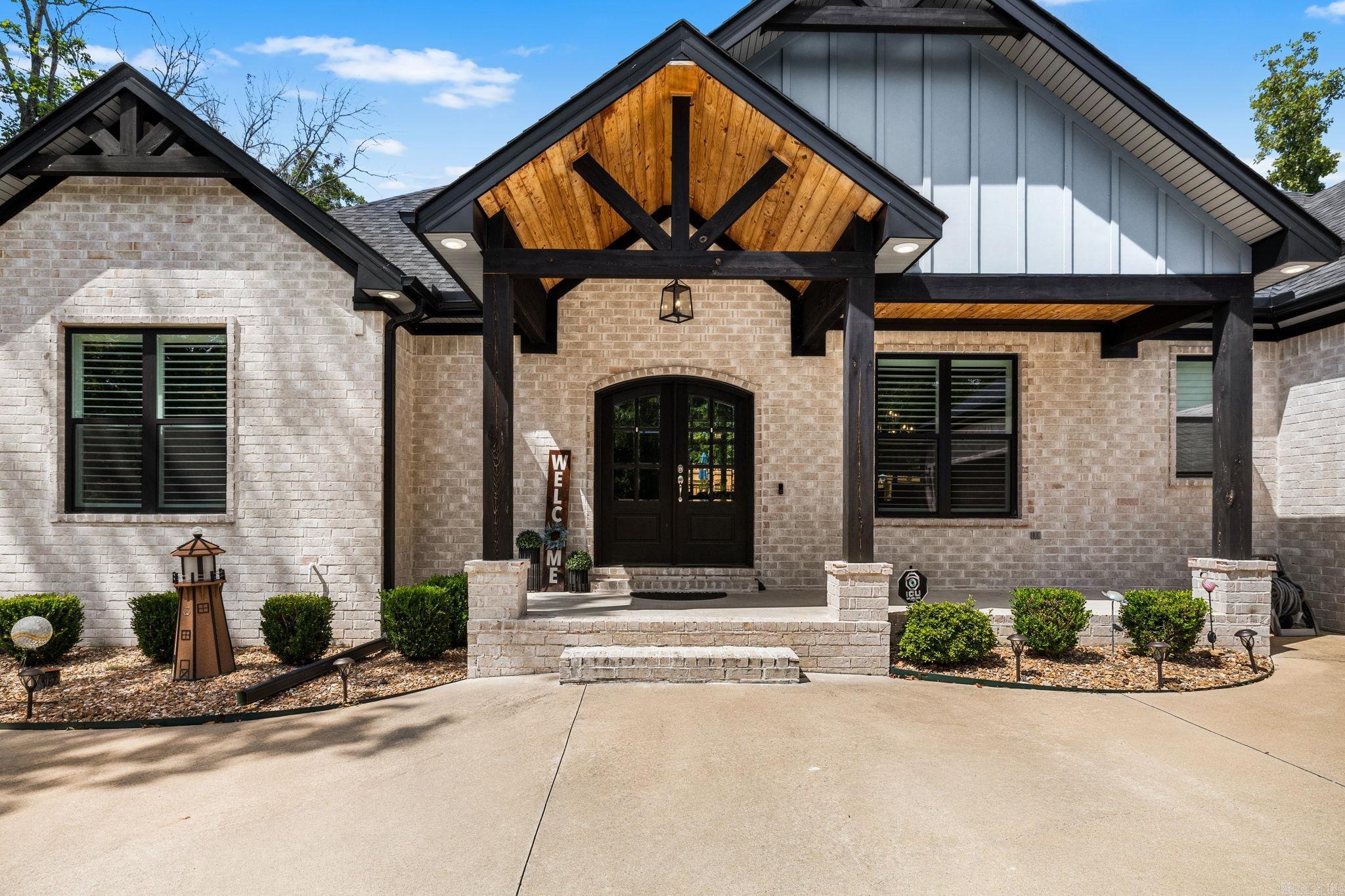 8706 Bobcat  Sherwood, AR