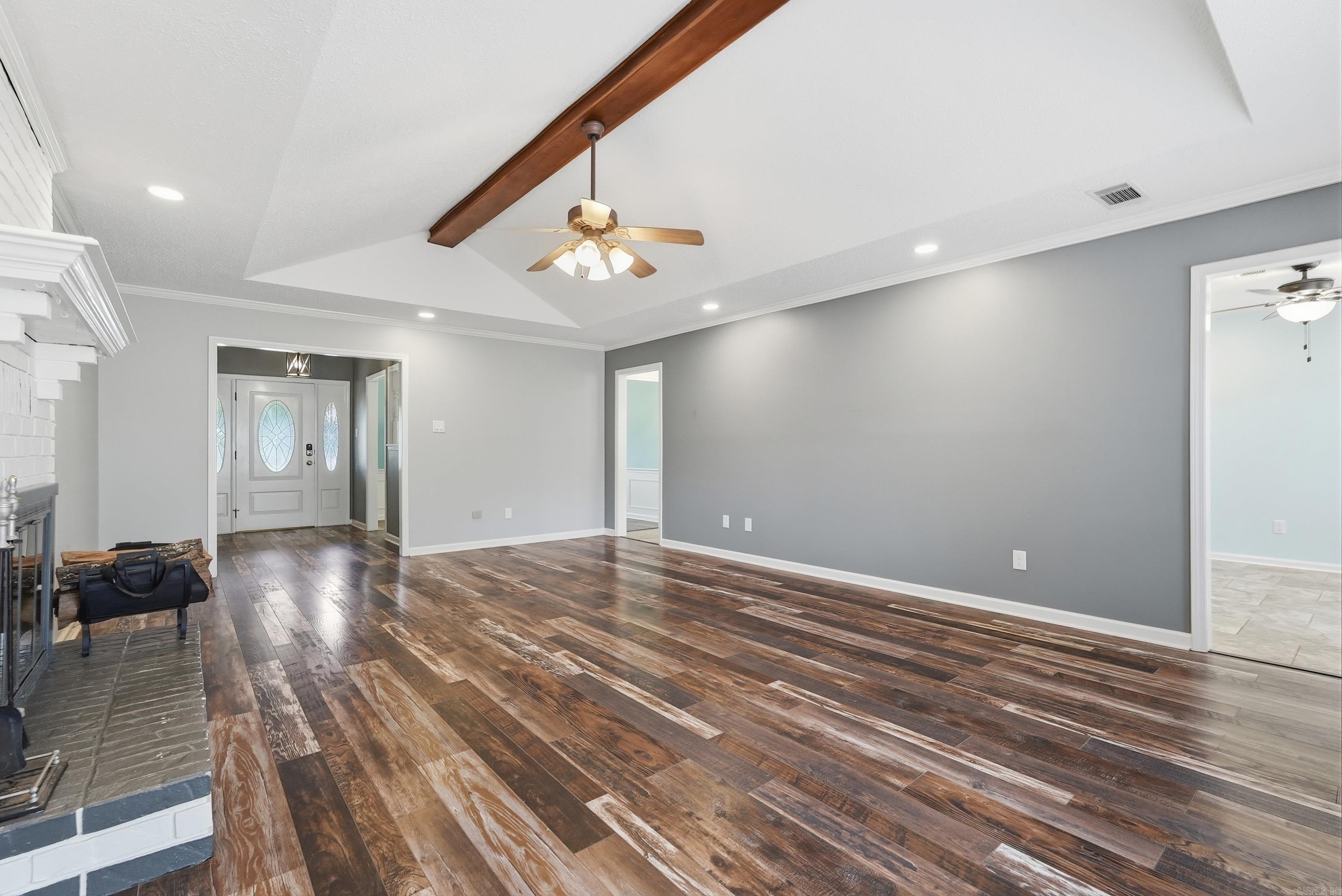 18 Blue Mountain Dr  Maumelle, AR