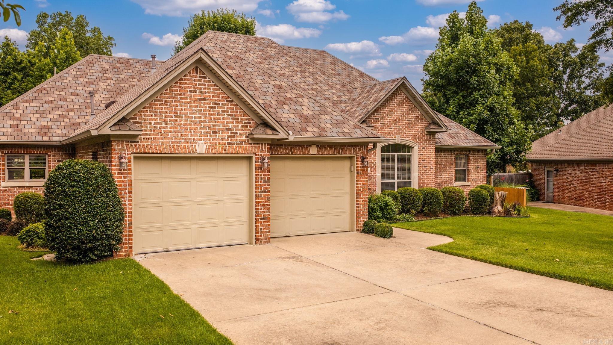 40 Chatel  Little Rock, AR