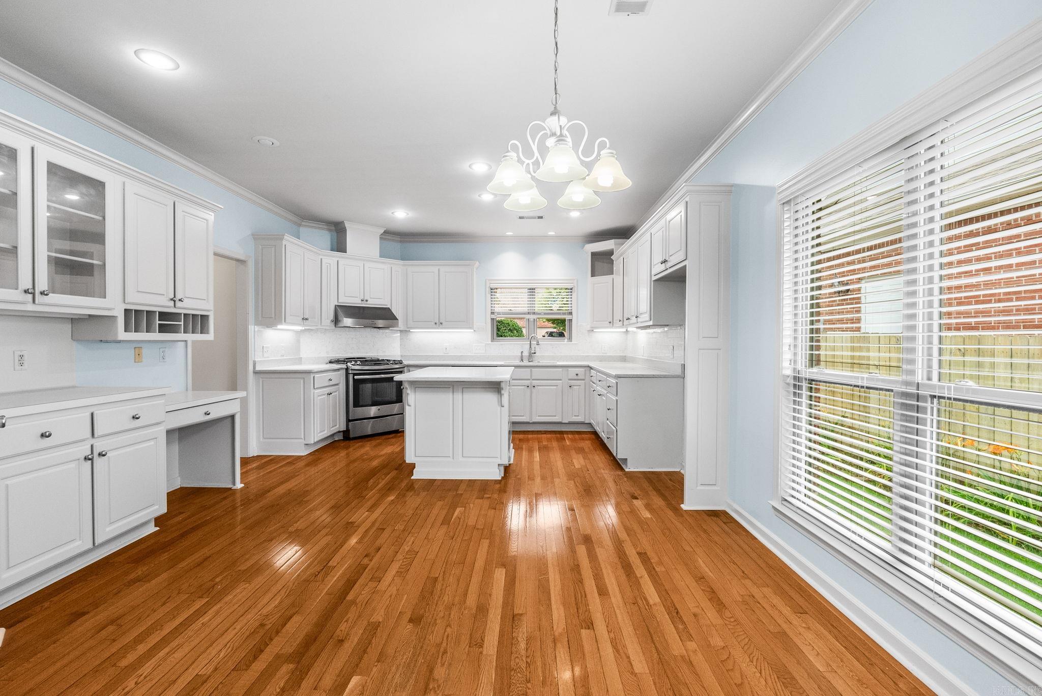 40 Chatel  Little Rock, AR
