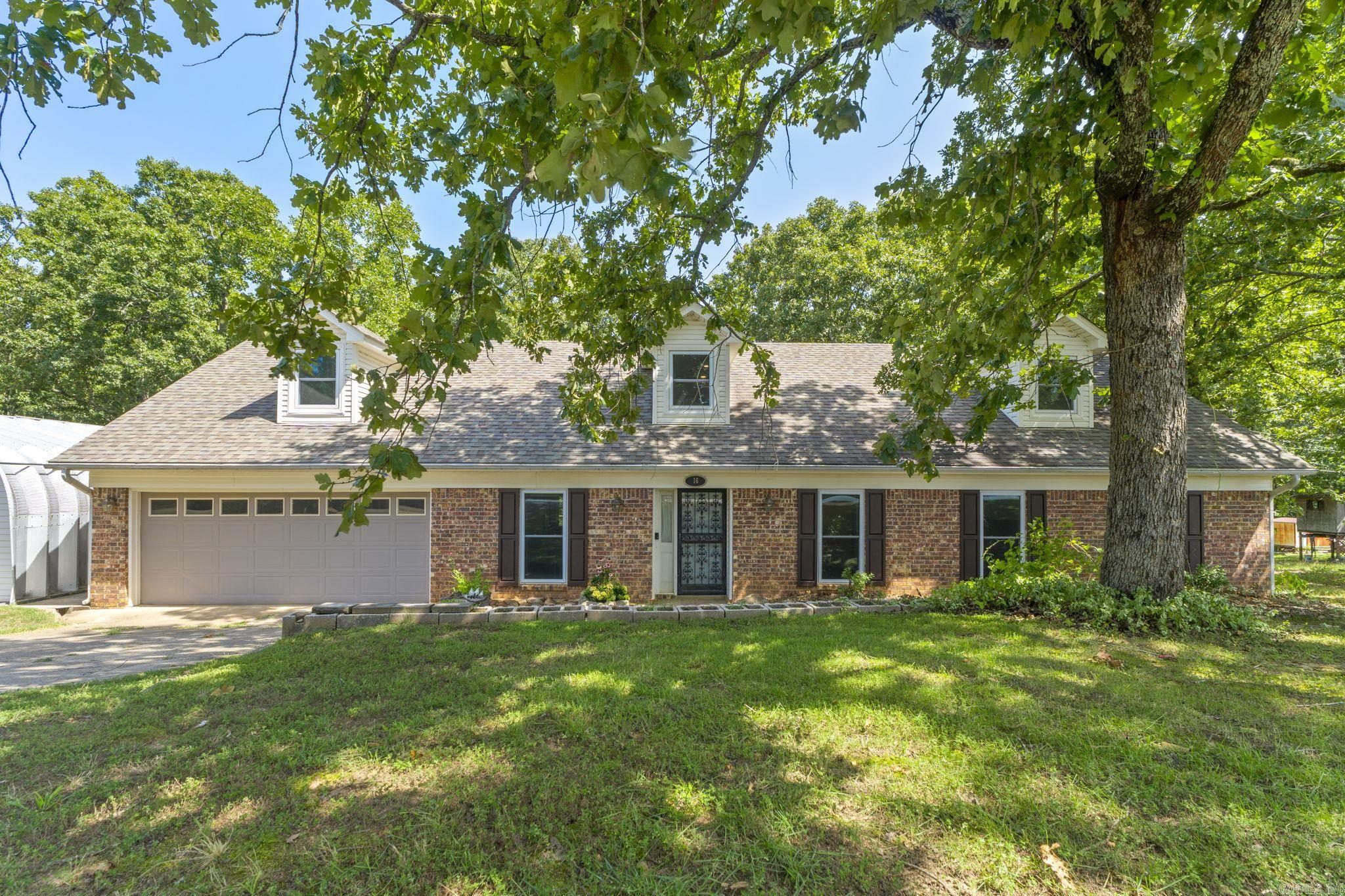 16 Forest Glades  Sherwood, AR