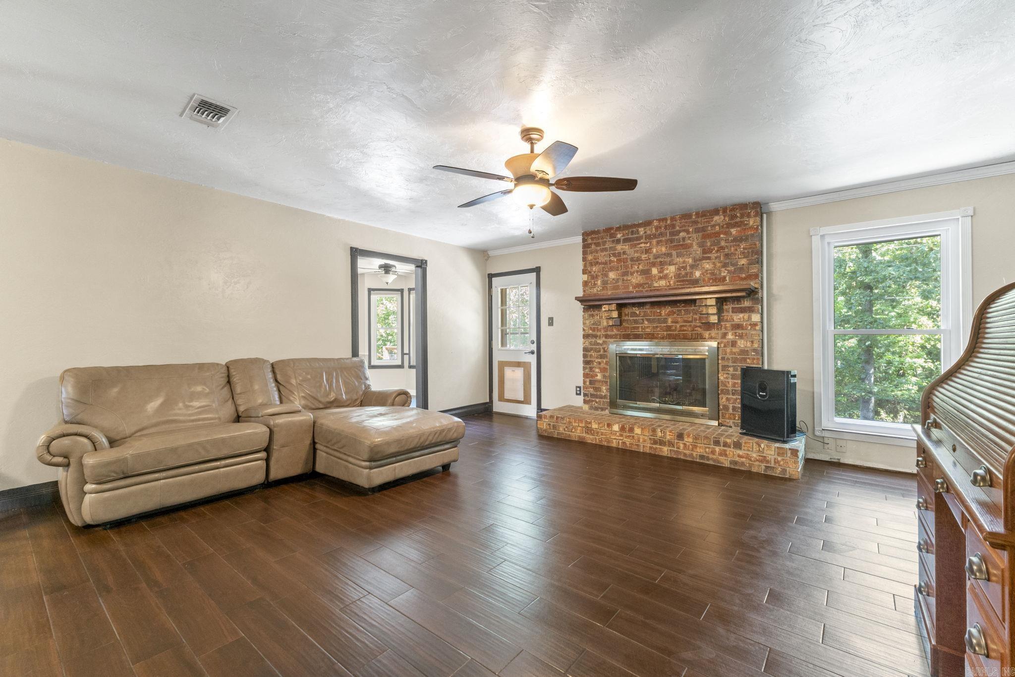 16 Forest Glades  Sherwood, AR