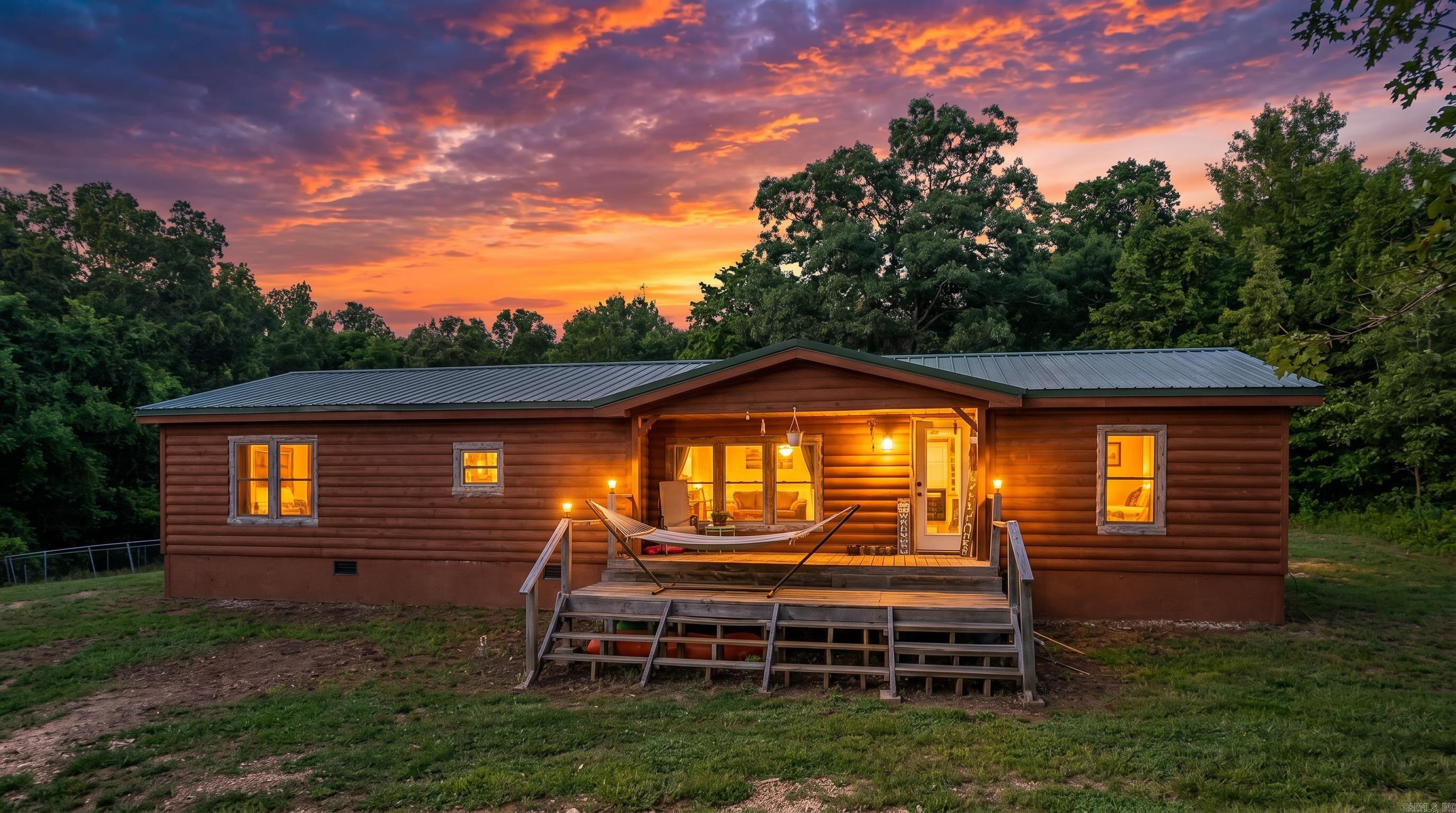 221 Woodridge  Mammoth Spring, AR