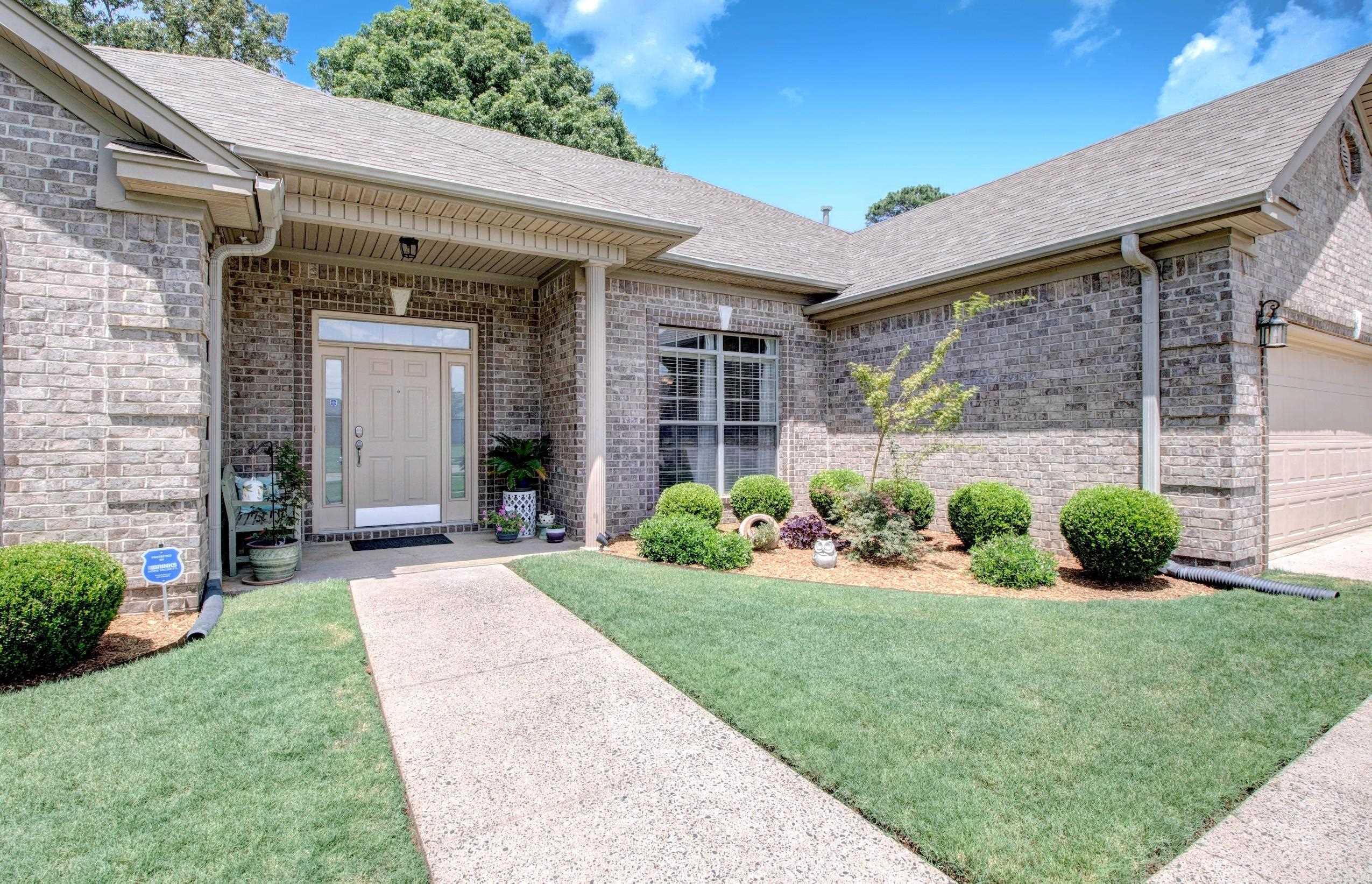 3816 Legacy Village Dr.  Benton, AR