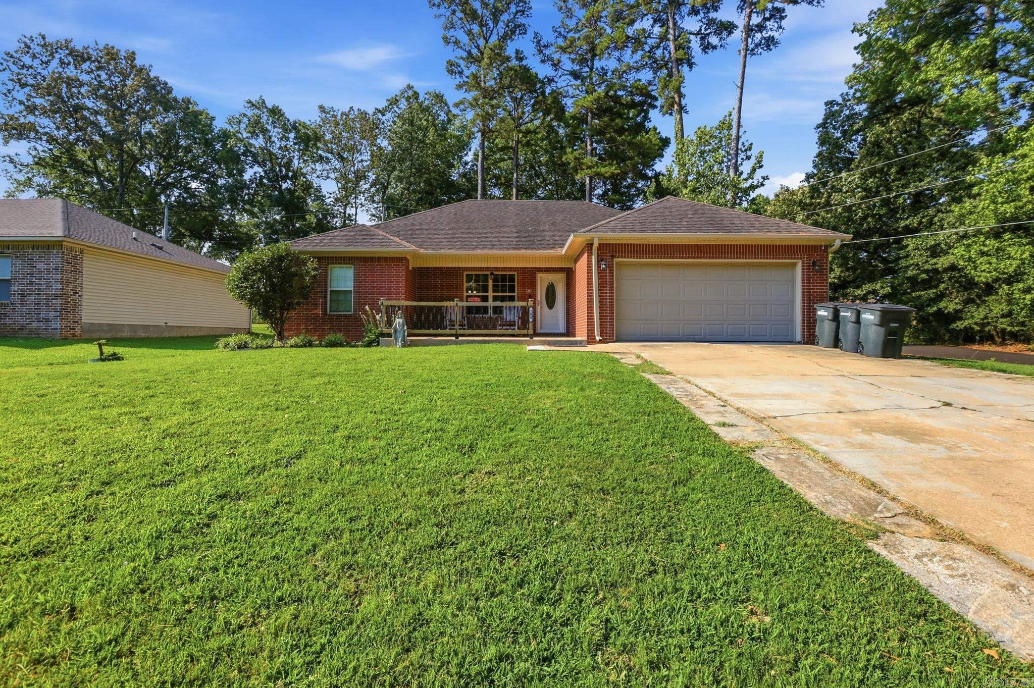 200 Greenwood  Sherwood, AR