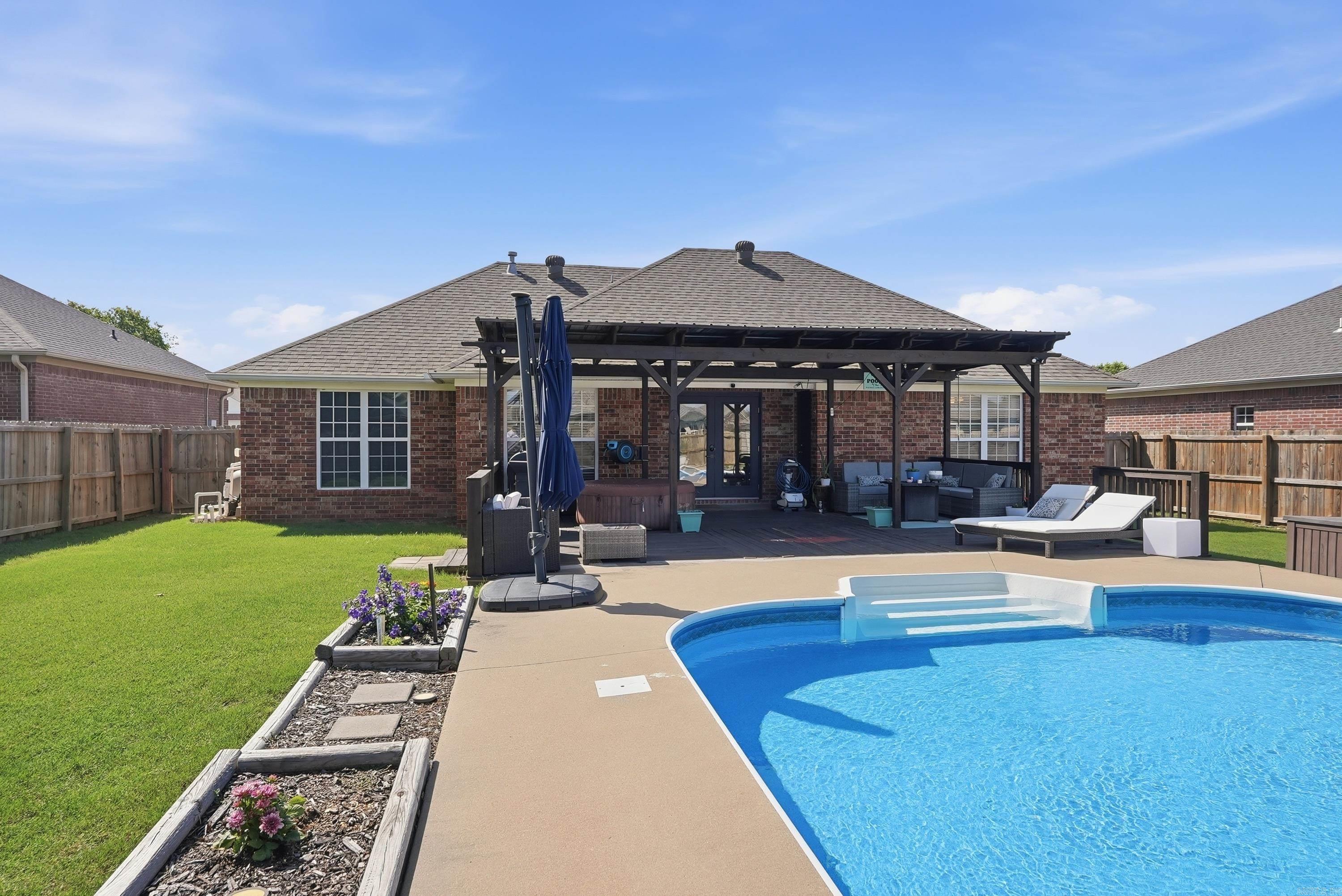 1630 Hosta  Conway, AR