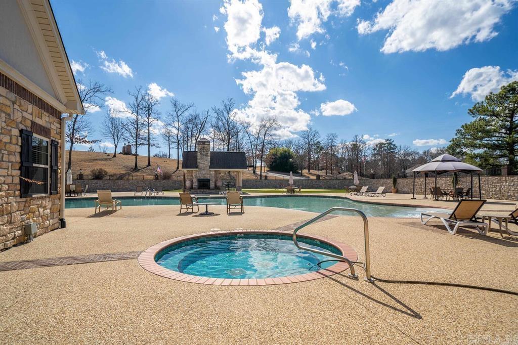312 Willowbend  Hot Springs, AR