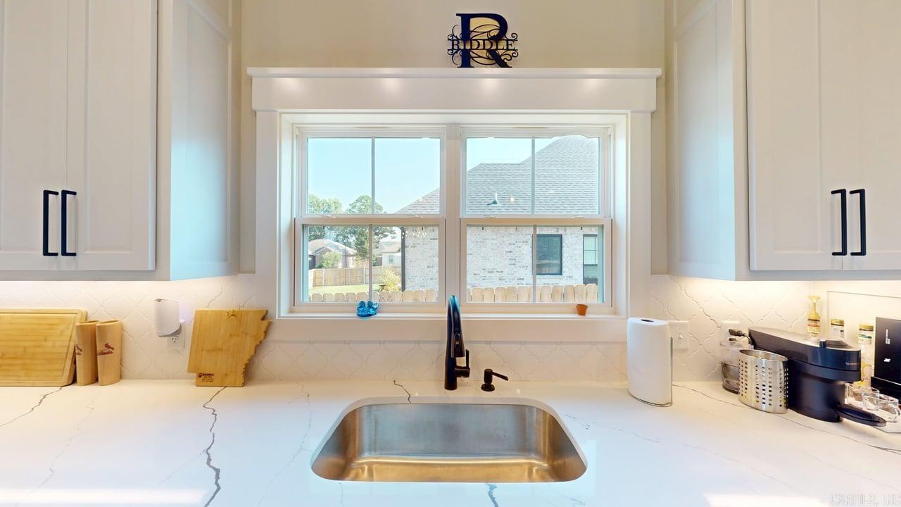 1460 Ronnie Weaver  Conway, AR