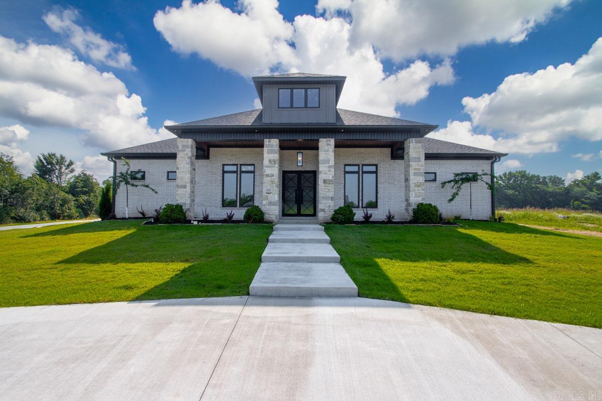 100 Liberty Oaks  Alexander, AR