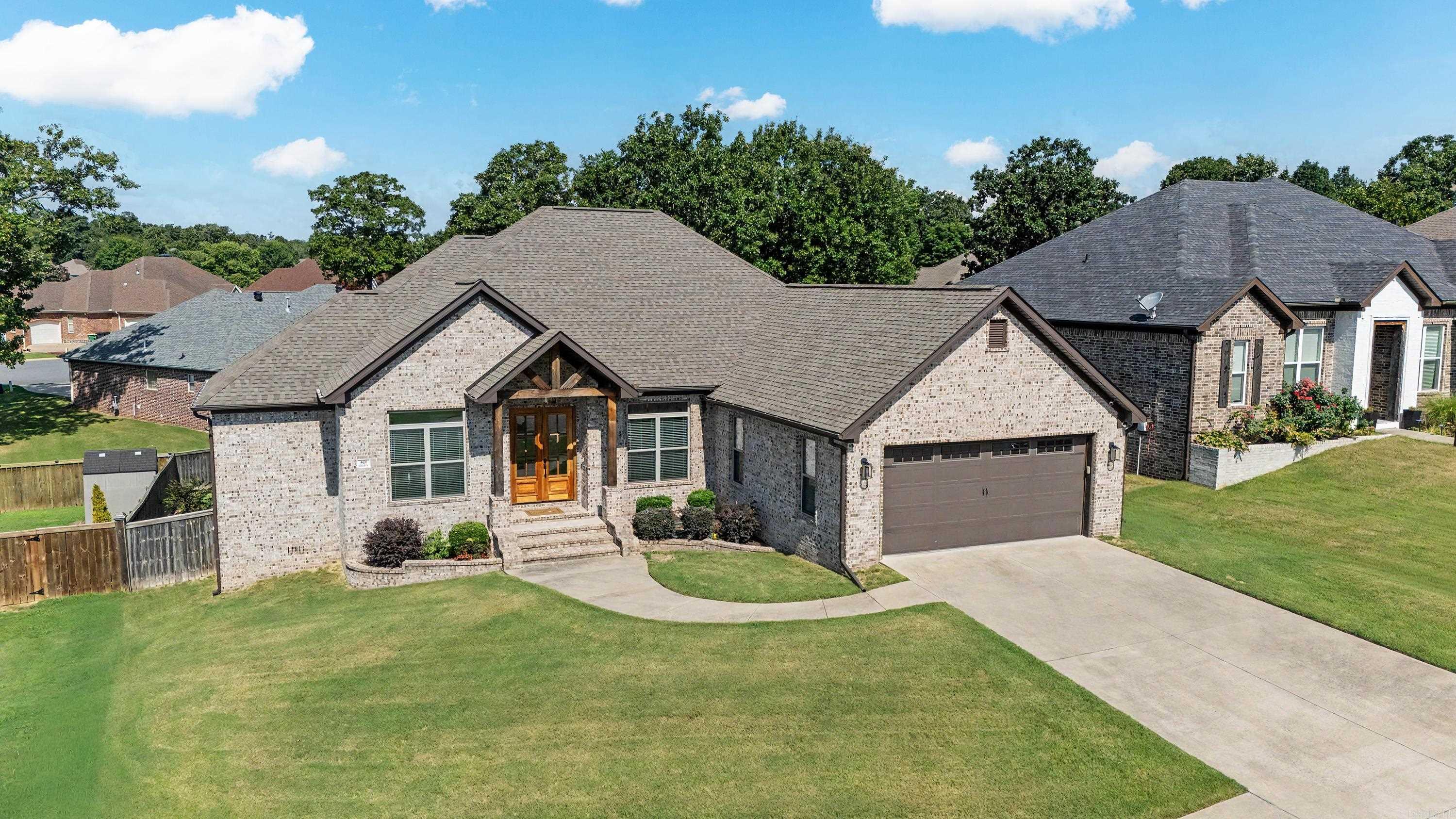 9409 Cliffside  Sherwood, AR