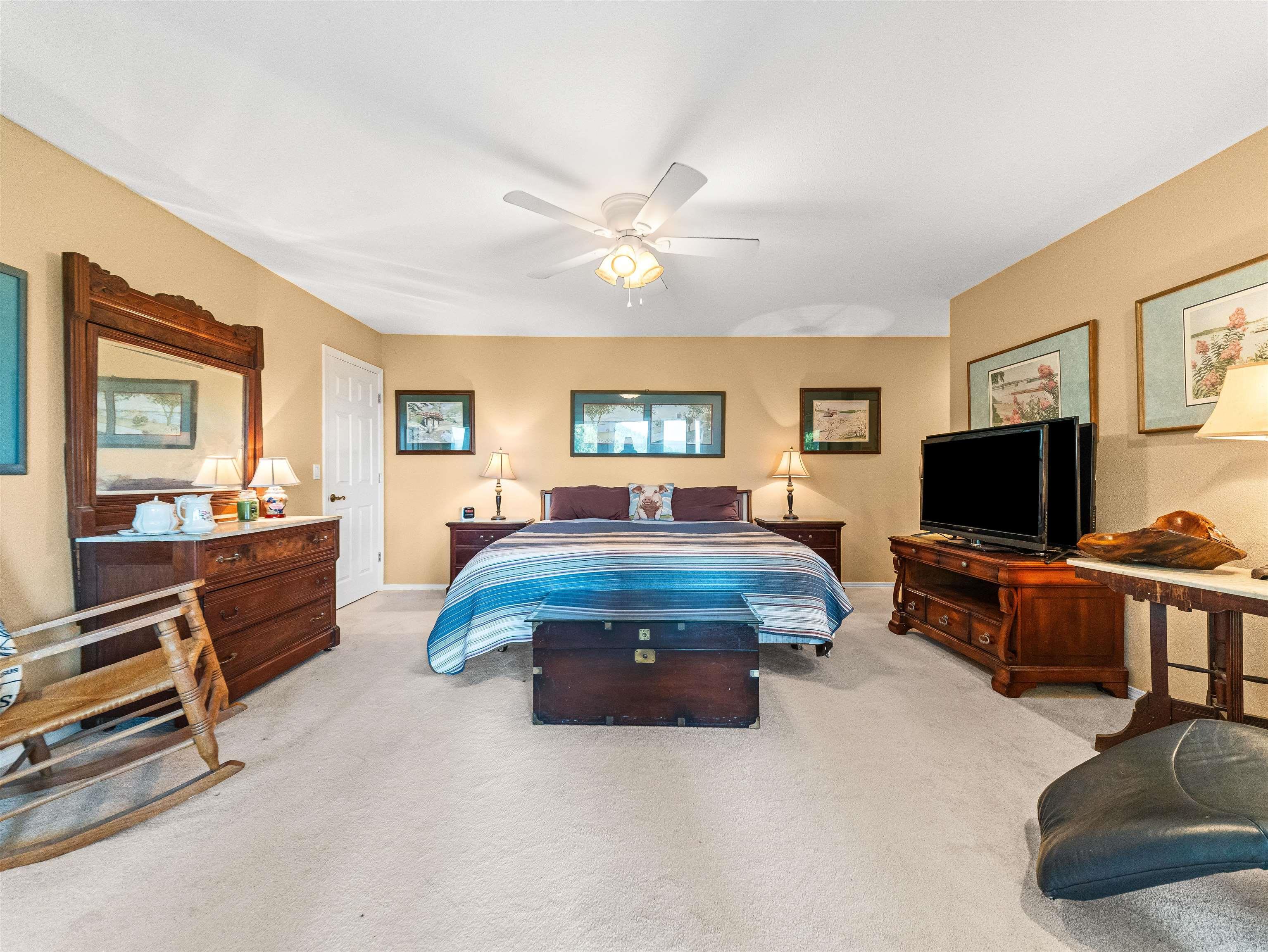 8 & 10 Binefar  Hot Springs Village, AR