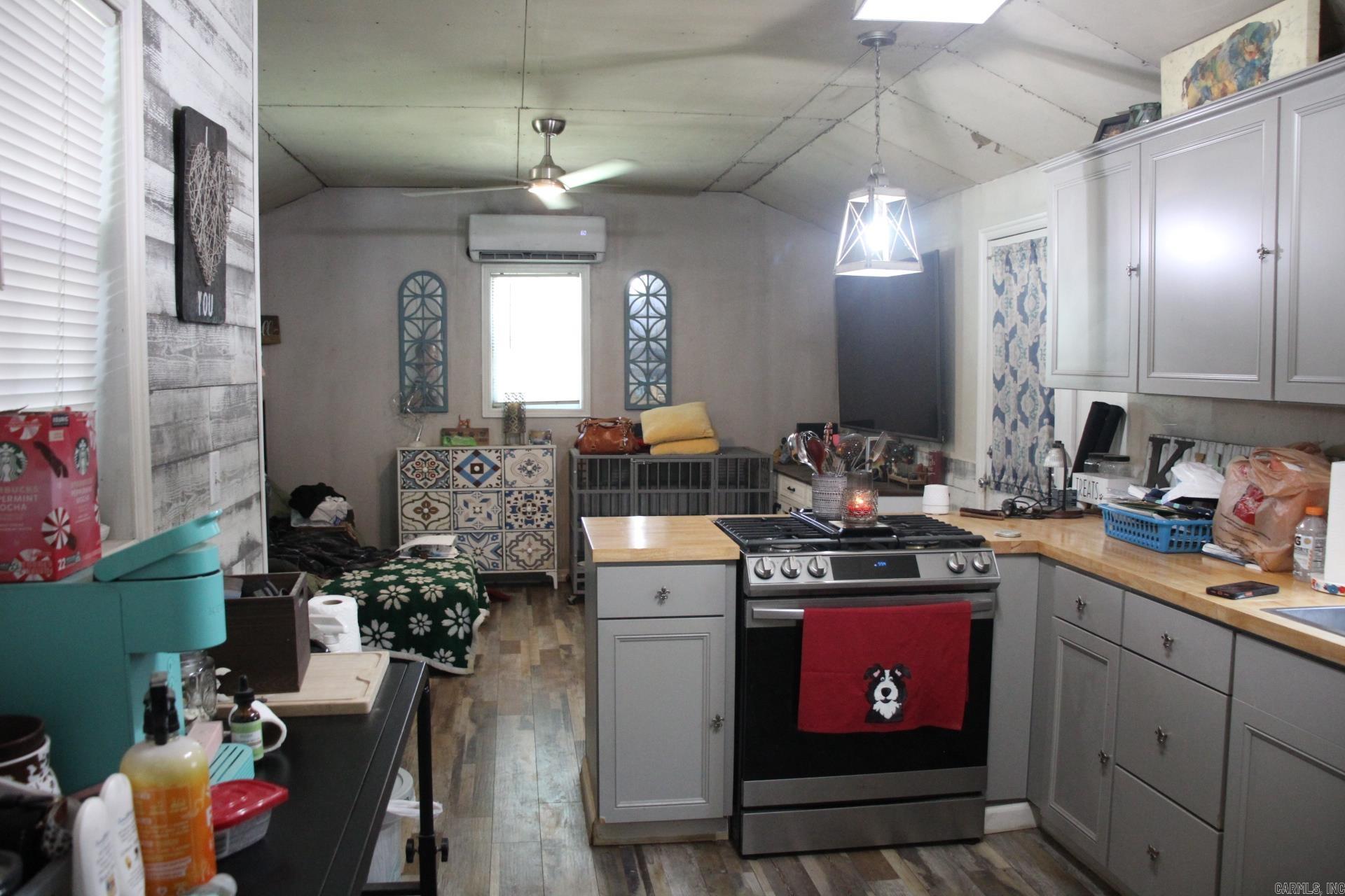 72 Ashwood  Yellville, AR