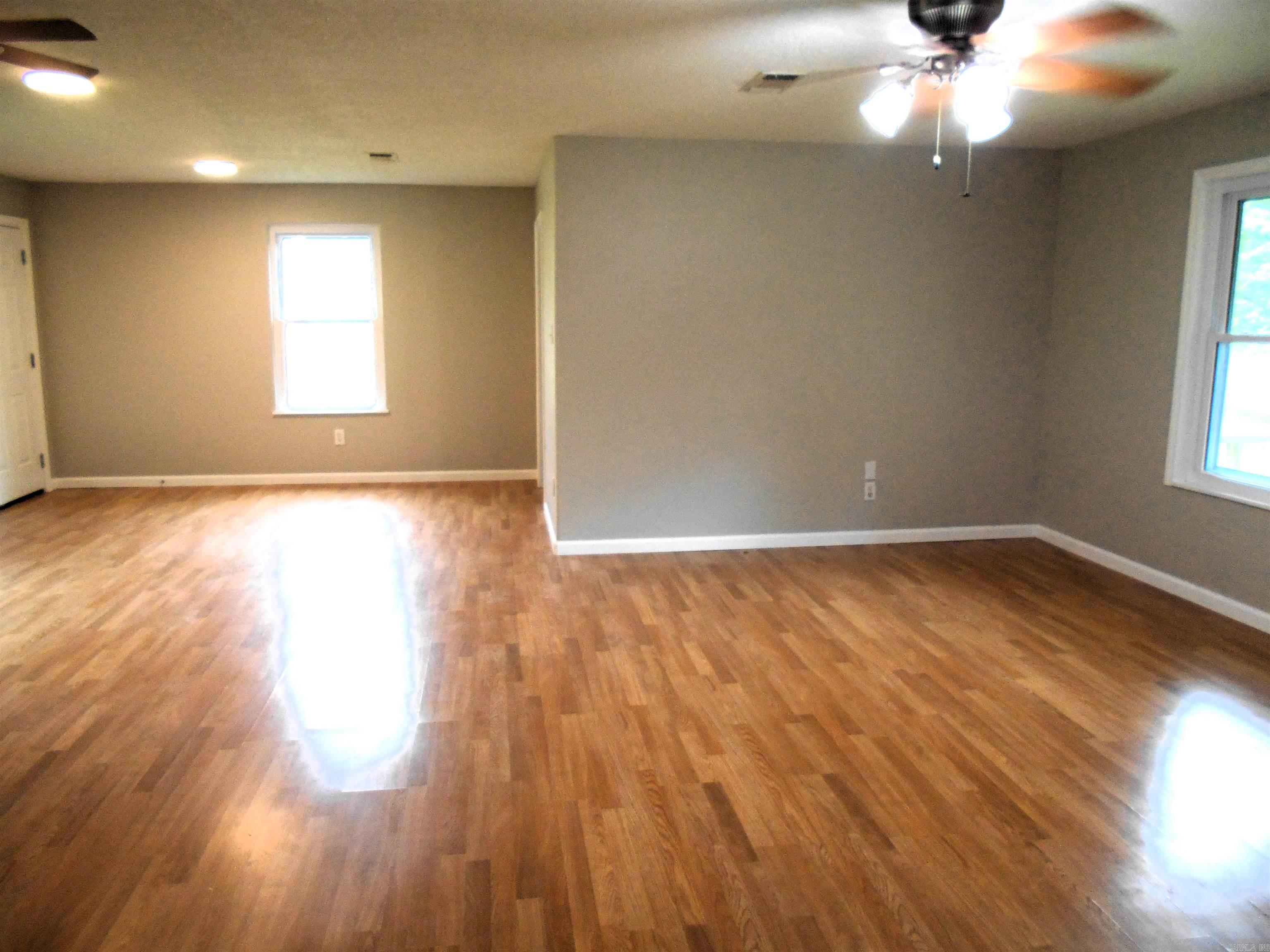 109 Lost  Saratoga, AR