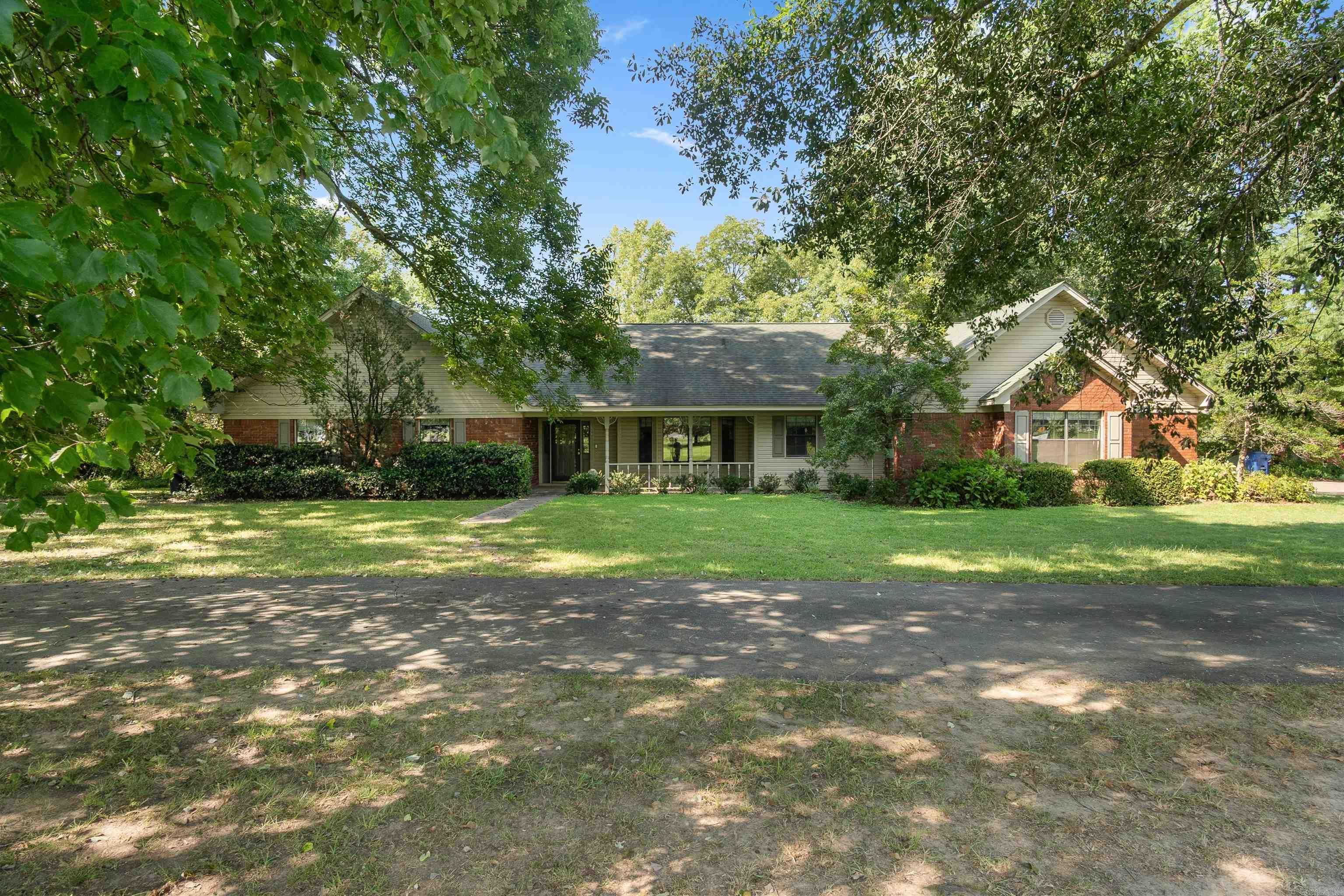 3210 S Highway 89  Cabot, AR