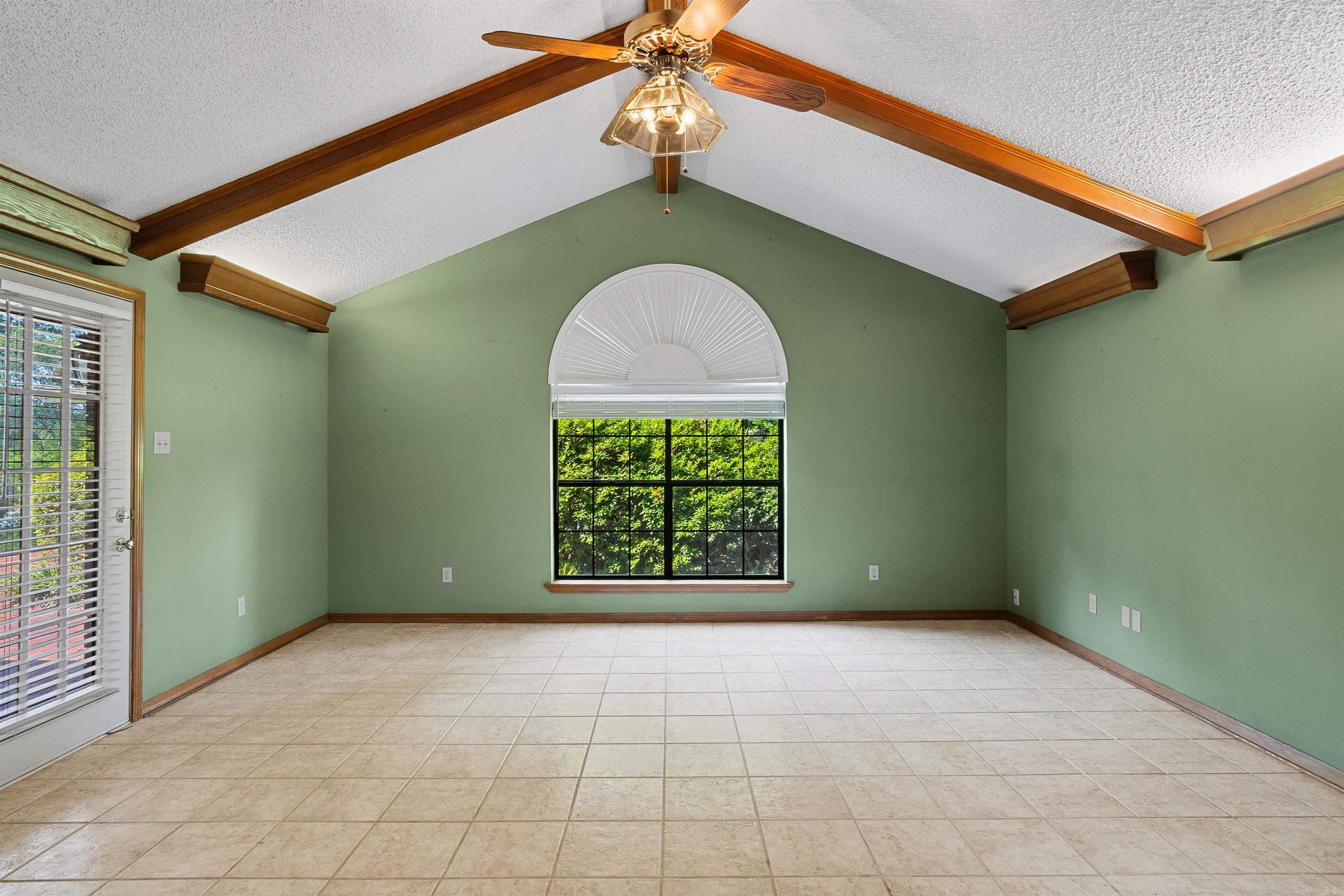 3210 S Highway 89  Cabot, AR